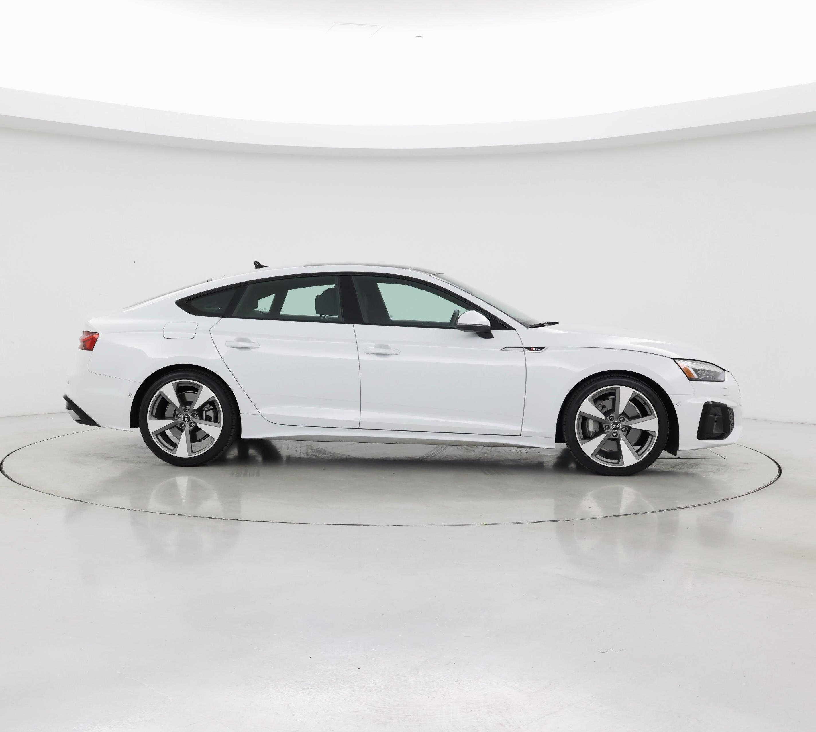 Thumbnail: 2021 Audi A5 - 7