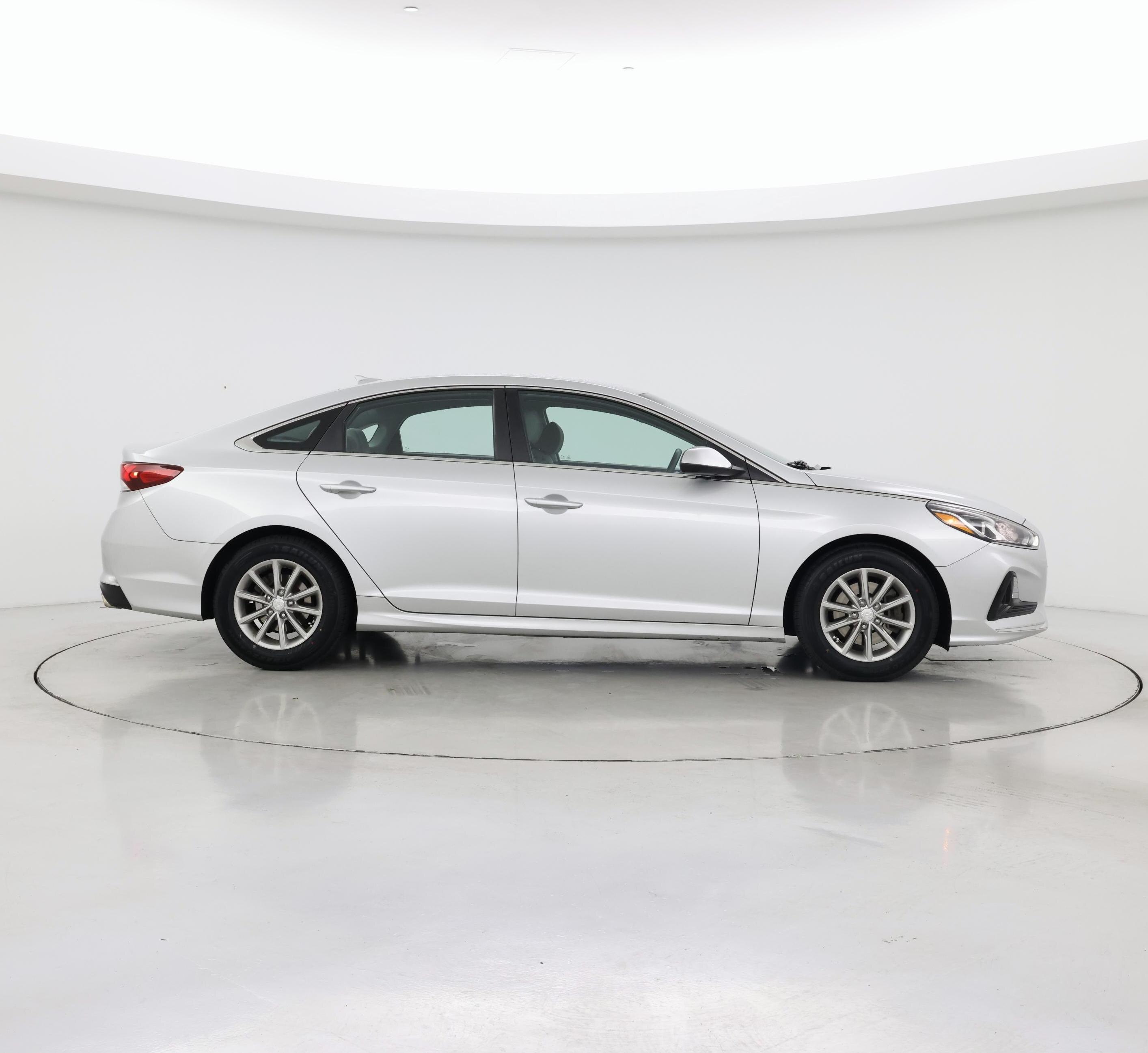 Thumbnail: 2018 Hyundai Sonata - 7