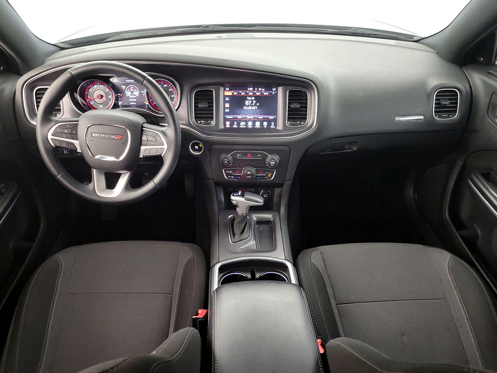 Thumbnail: 2016 Dodge Charger - 9