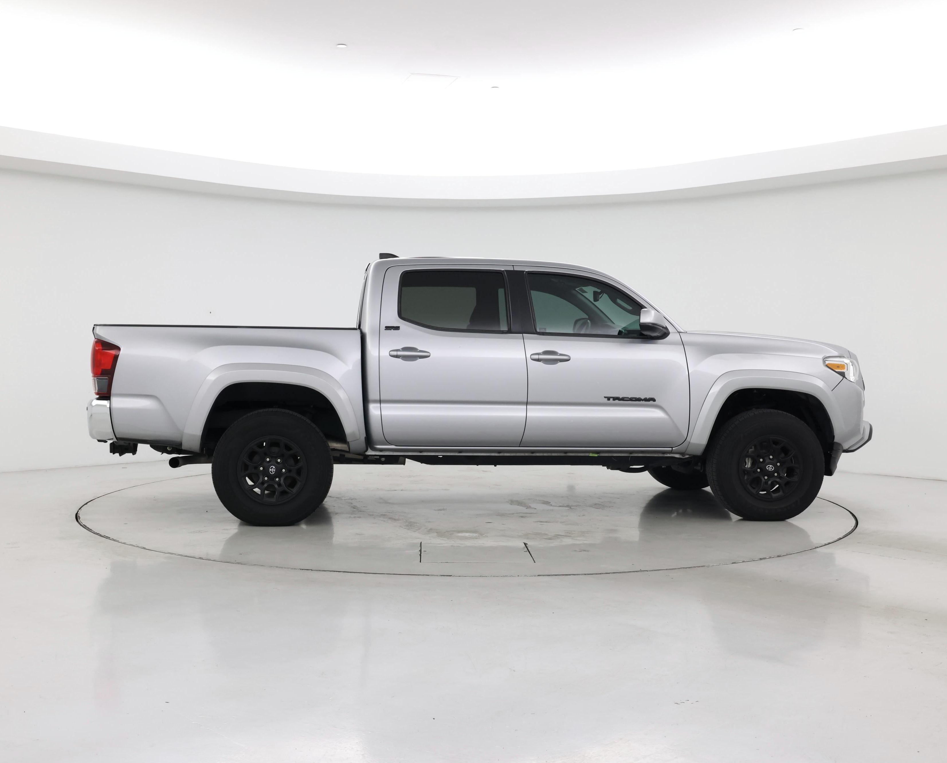 Thumbnail: 2020 Toyota Tacoma - 7