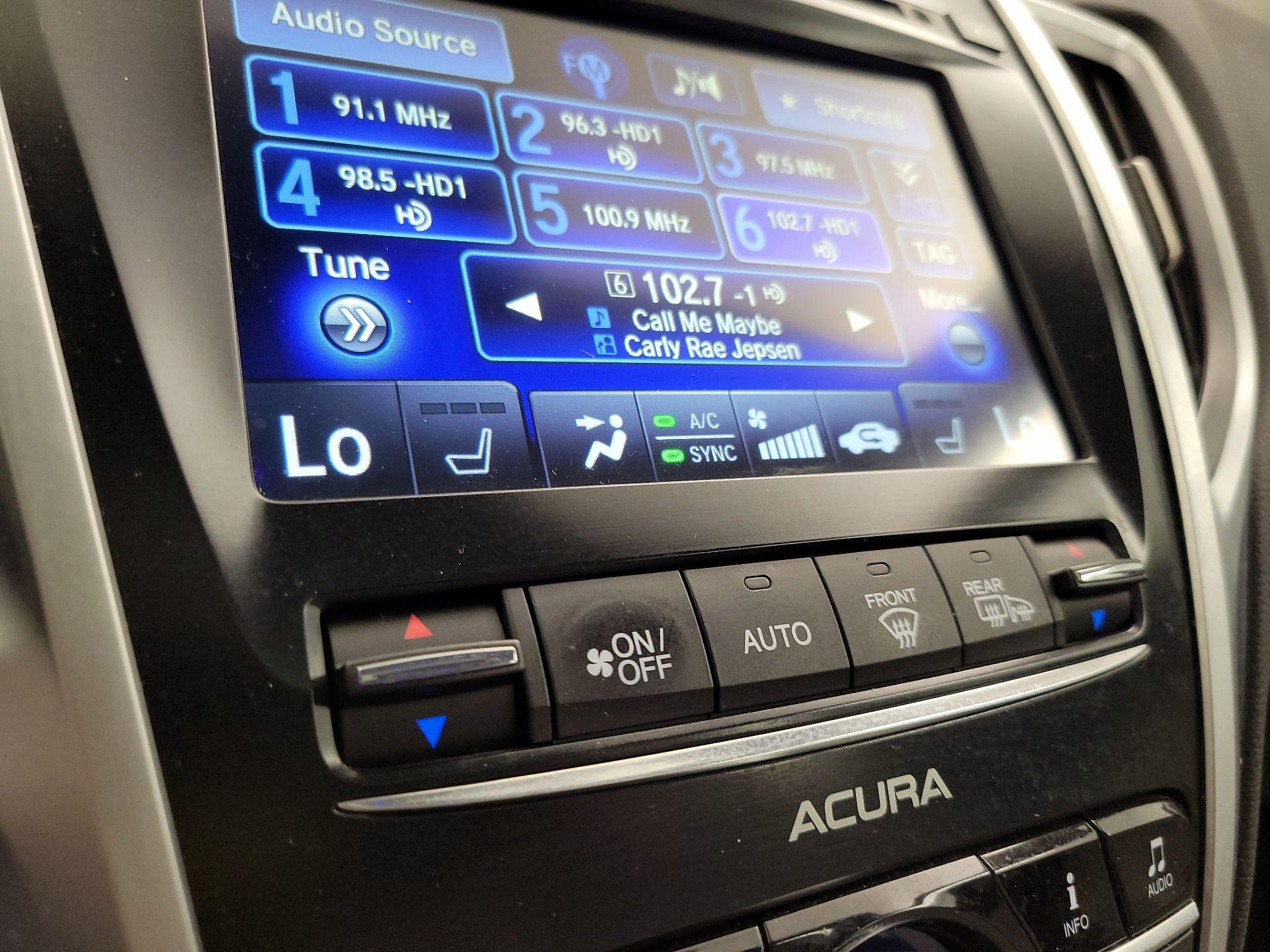 Thumbnail: 2015 Acura TLX - 17