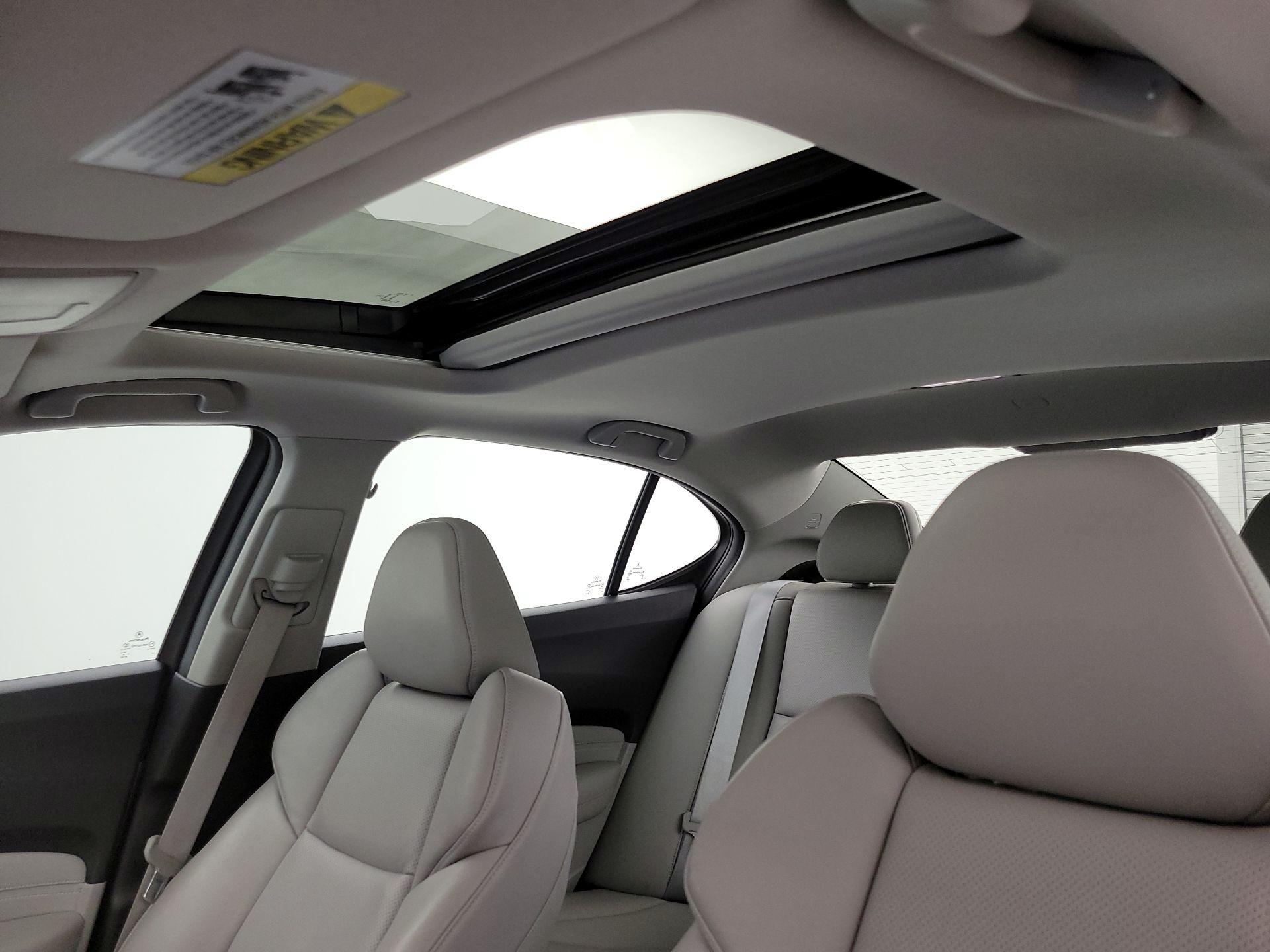 Thumbnail: 2015 Acura TLX - 20