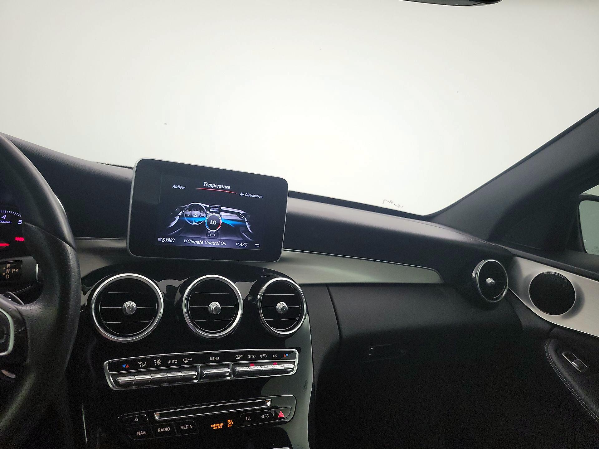Thumbnail: 2018 Mercedes-Benz C-Class - 16