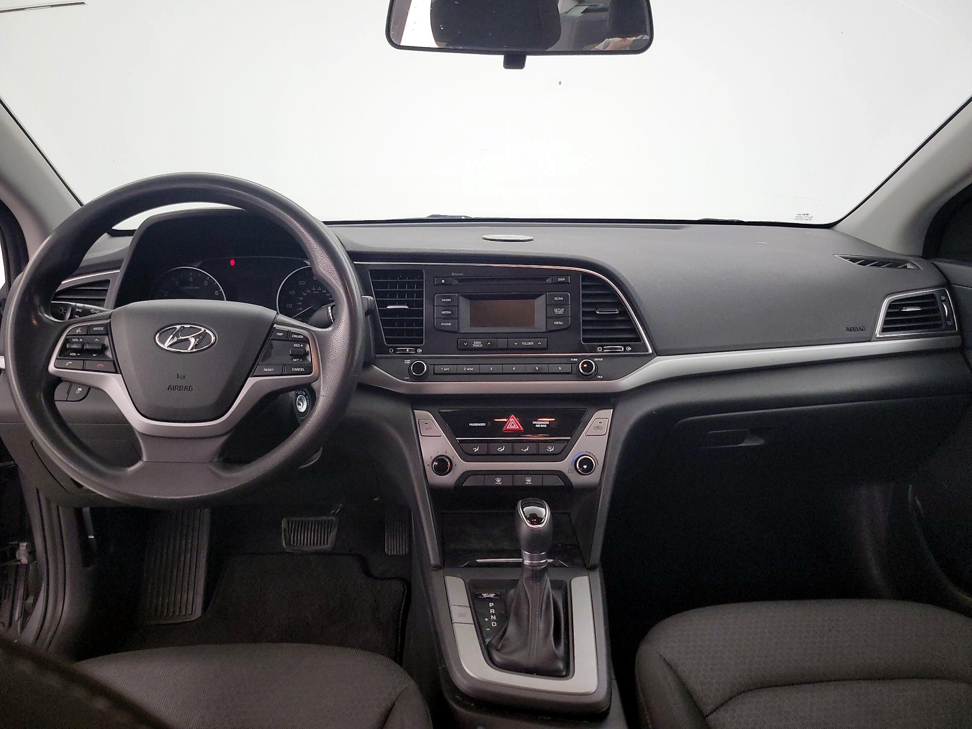 Thumbnail: 2018 Hyundai Elantra - 9