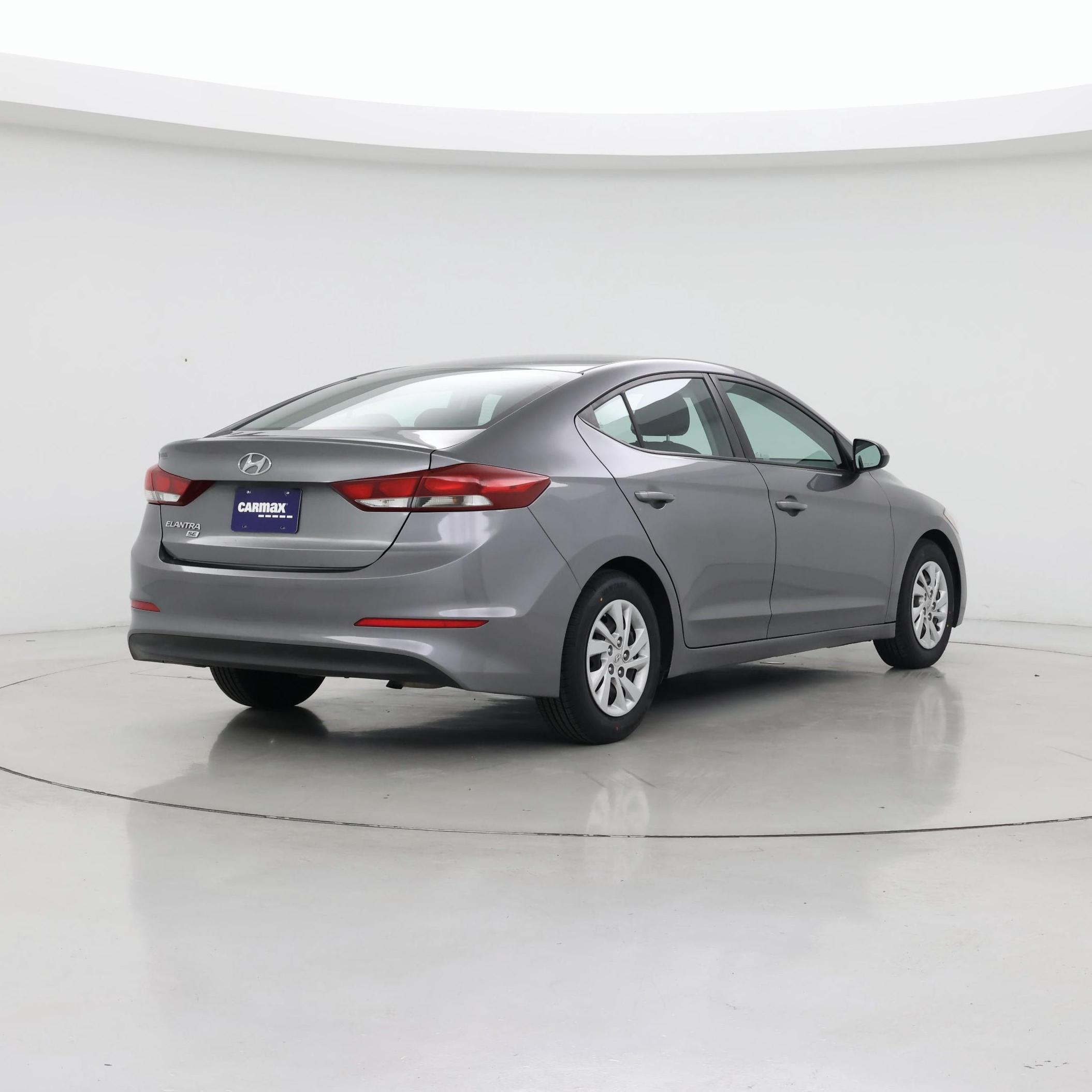 Thumbnail: 2018 Hyundai Elantra - 8
