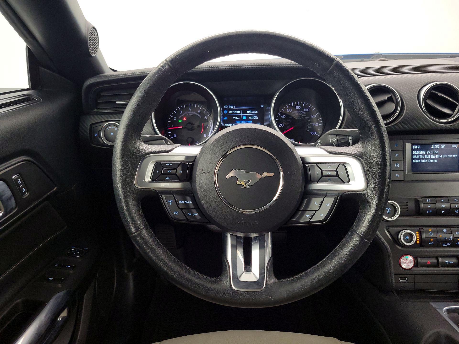 Thumbnail: 2022 Ford Mustang - 10