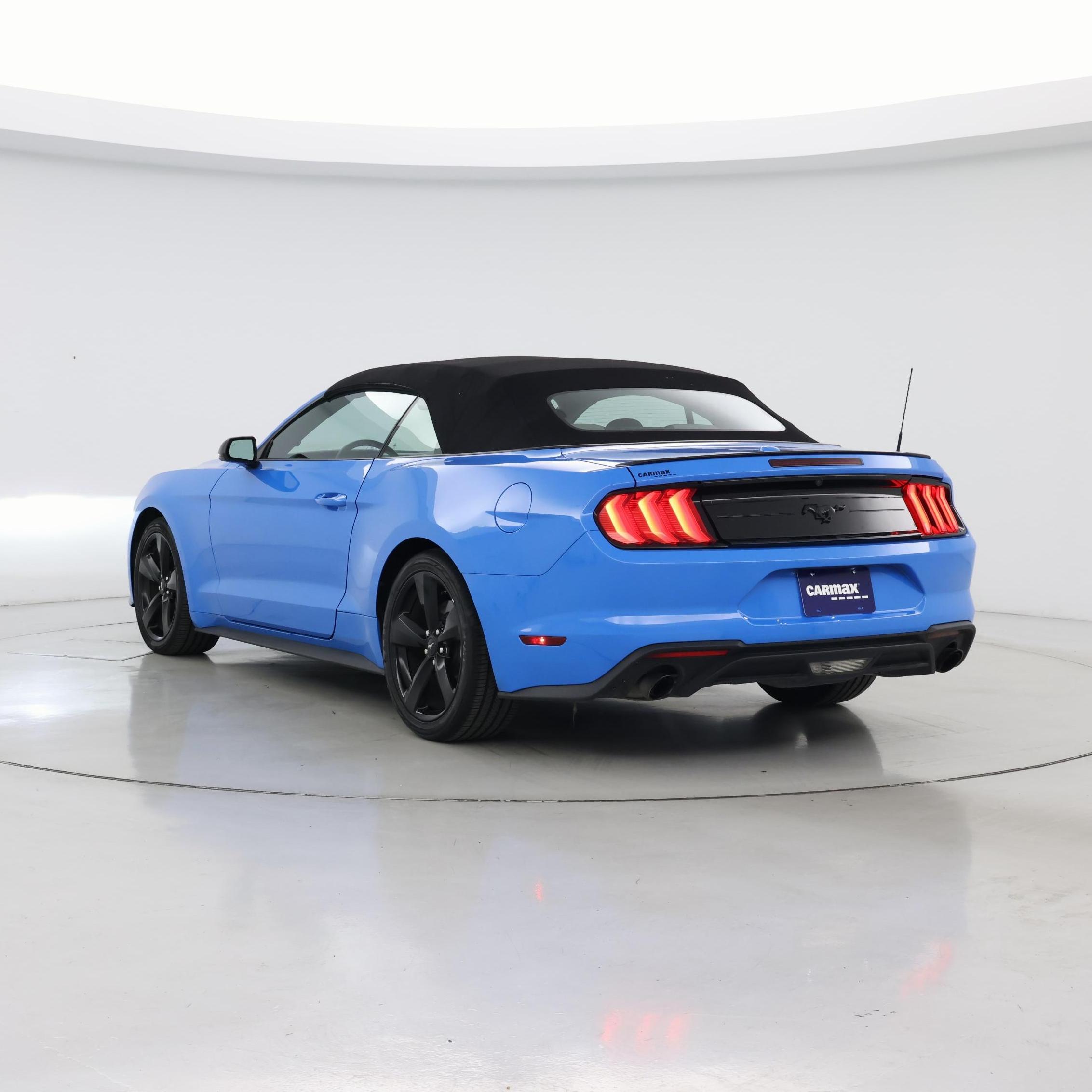 Thumbnail: 2022 Ford Mustang - 2
