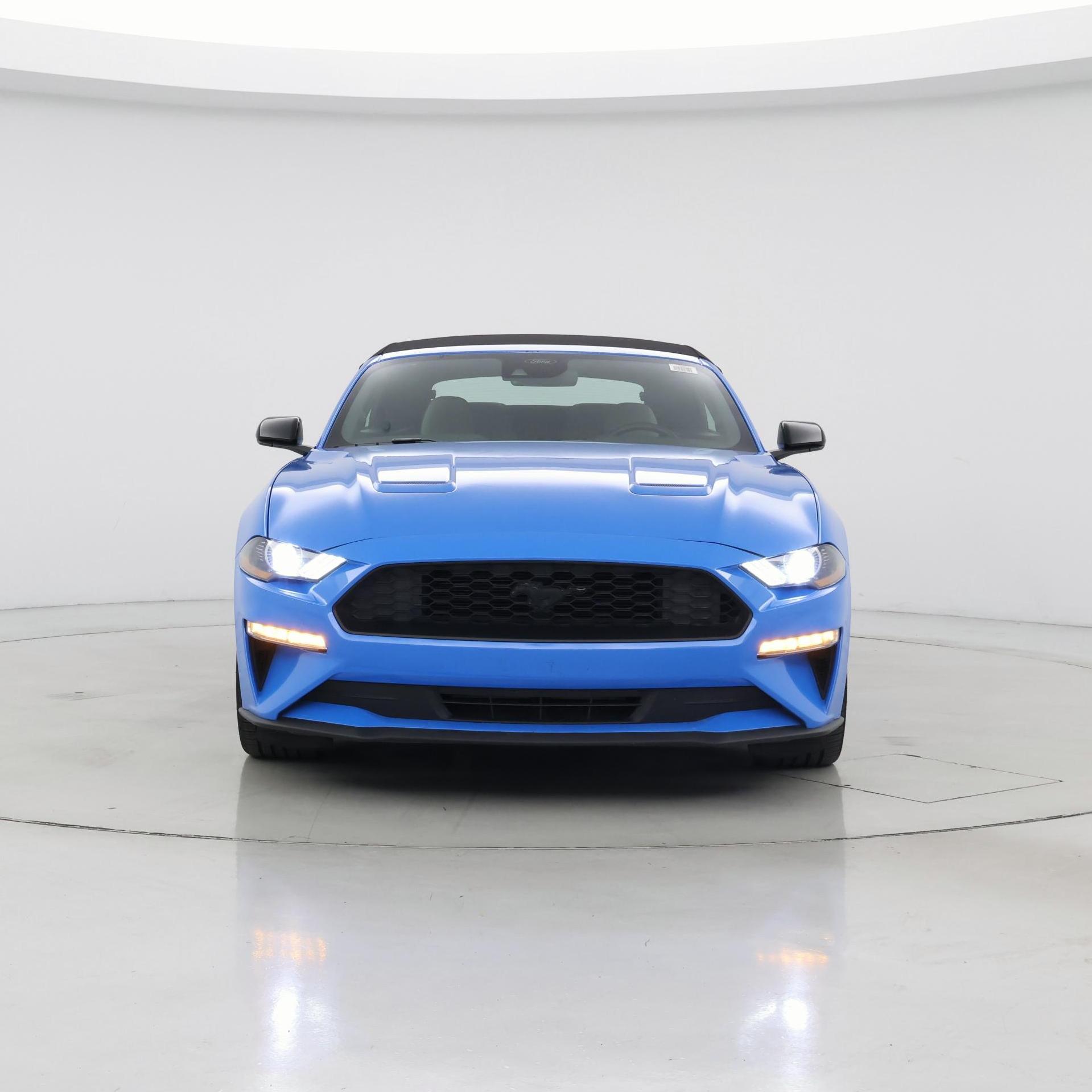 Thumbnail: 2022 Ford Mustang - 5