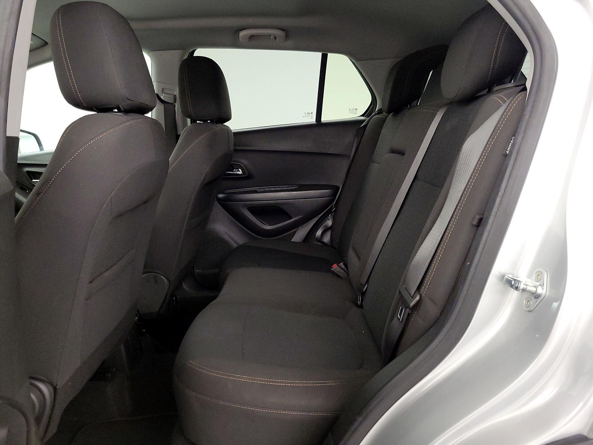 Thumbnail: 2022 Chevrolet Trax - 19