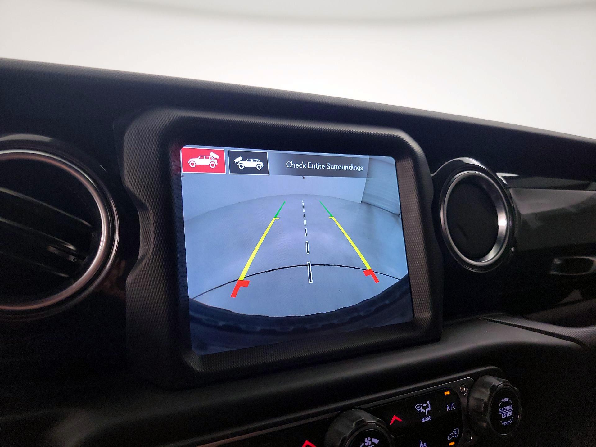 Thumbnail: 2023 Jeep Wrangler - 15
