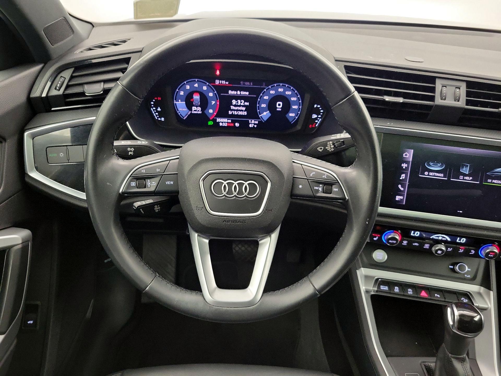 Thumbnail: 2020 Audi Q3 - 10