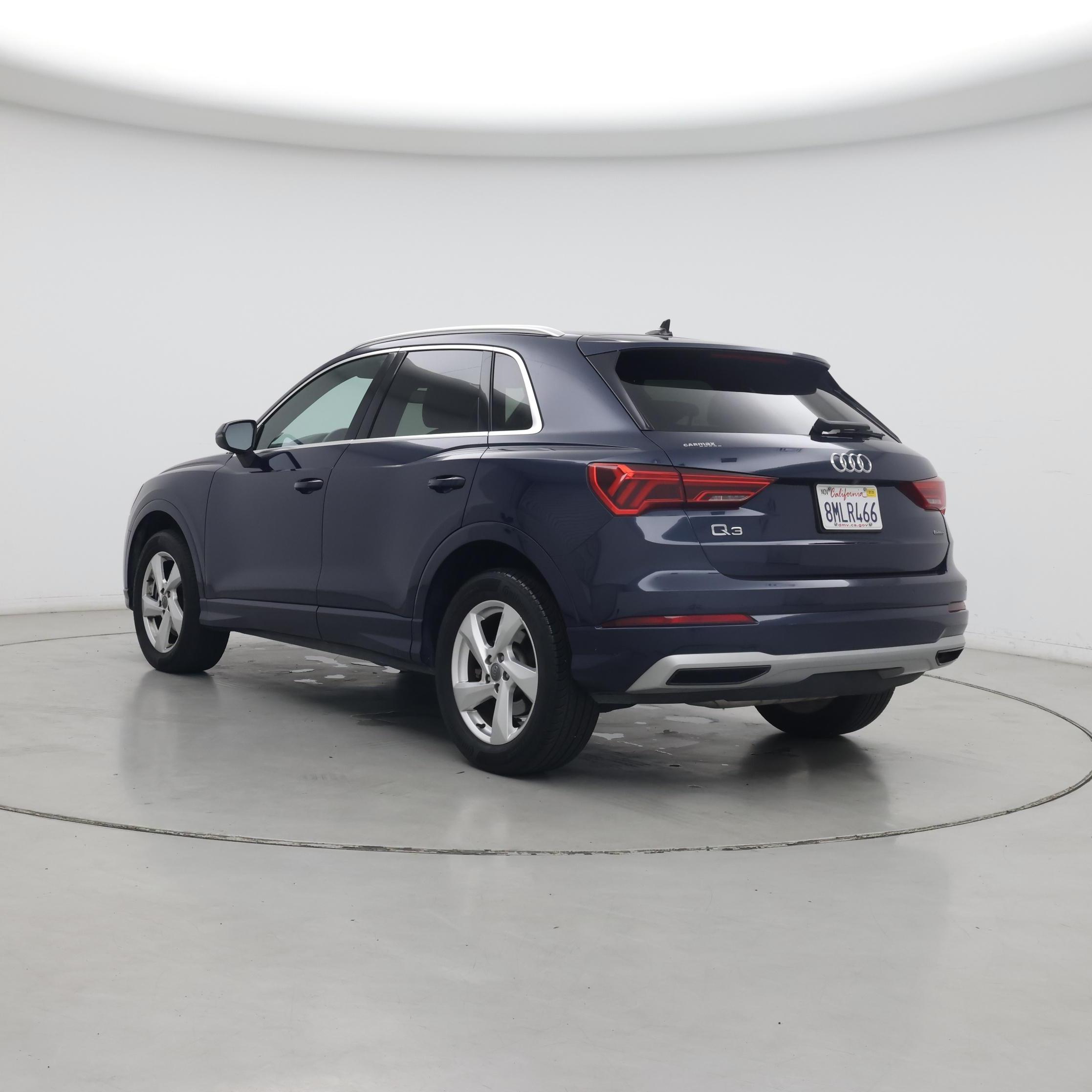 Thumbnail: 2020 Audi Q3 - 2