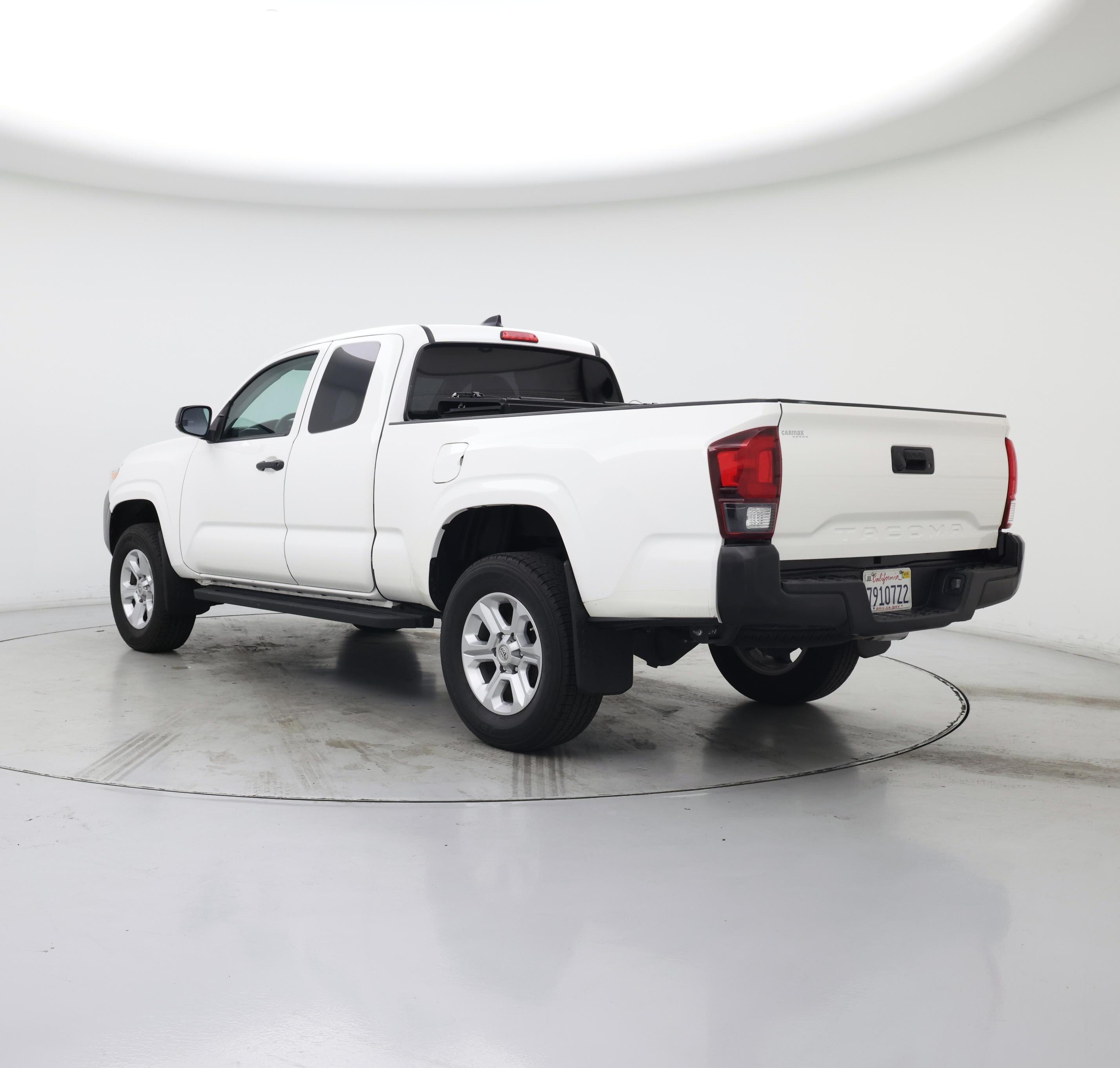 Thumbnail: 2020 Toyota Tacoma - 2