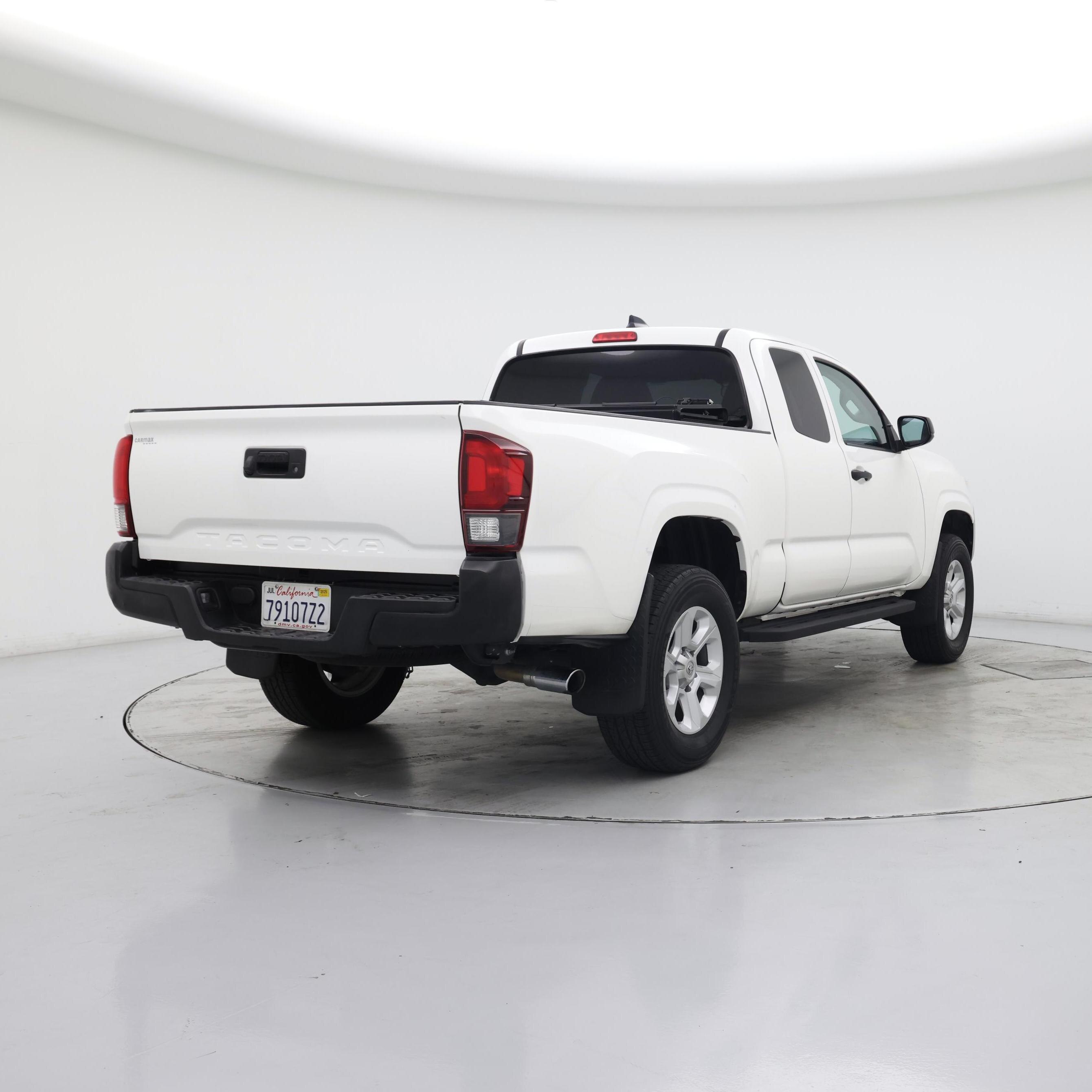 Thumbnail: 2020 Toyota Tacoma - 8