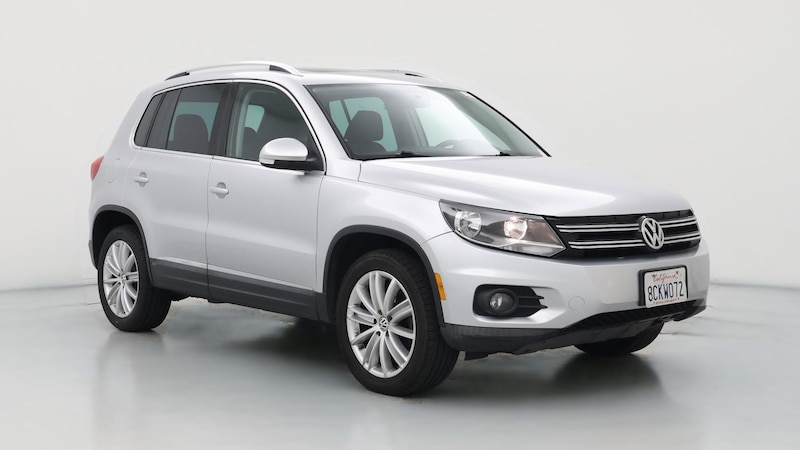 2015 Volkswagen Tiguan SE Hero Image