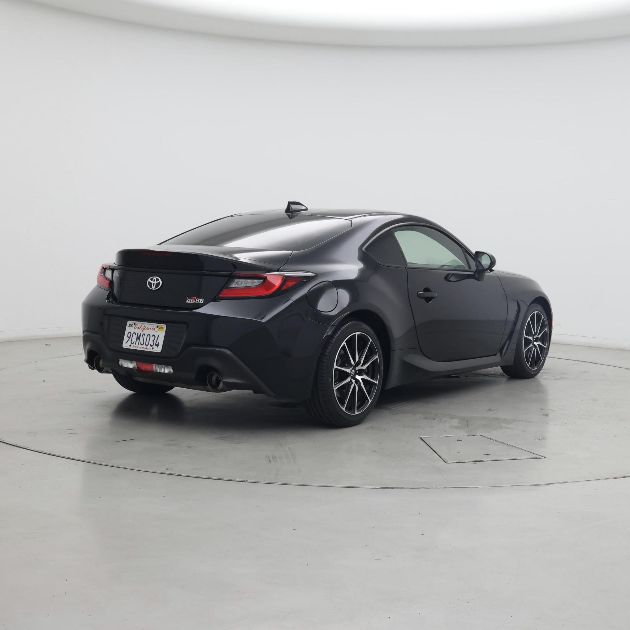 Thumbnail: 2023 Toyota GR86 - 8