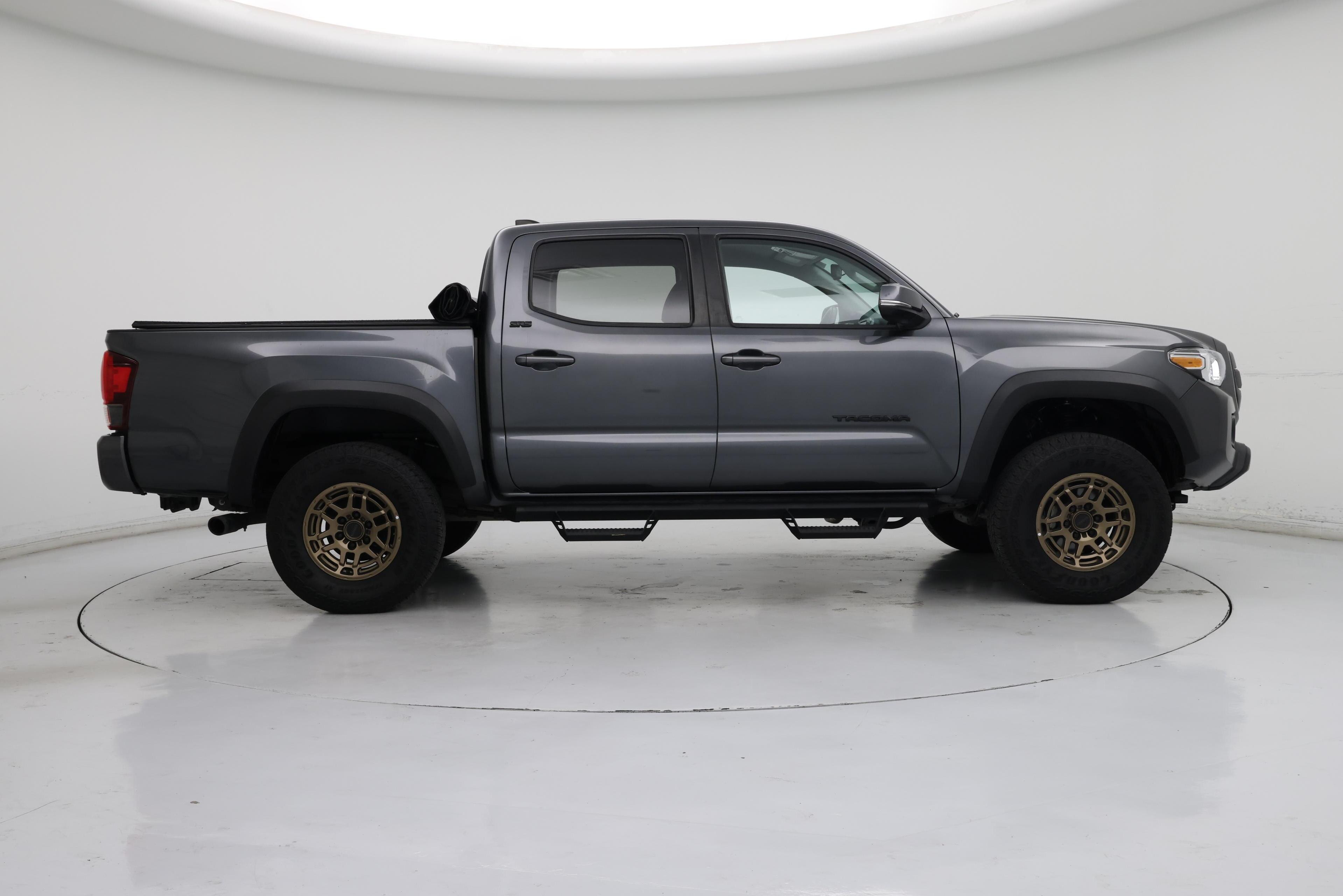 Thumbnail: 2023 Toyota Tacoma - 7