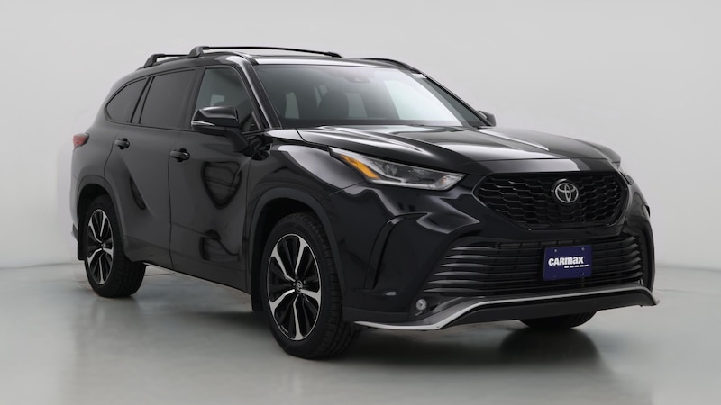 2022 Toyota Highlander XSE Hero Image