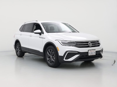 White 2023 Volkswagen Tiguan SE