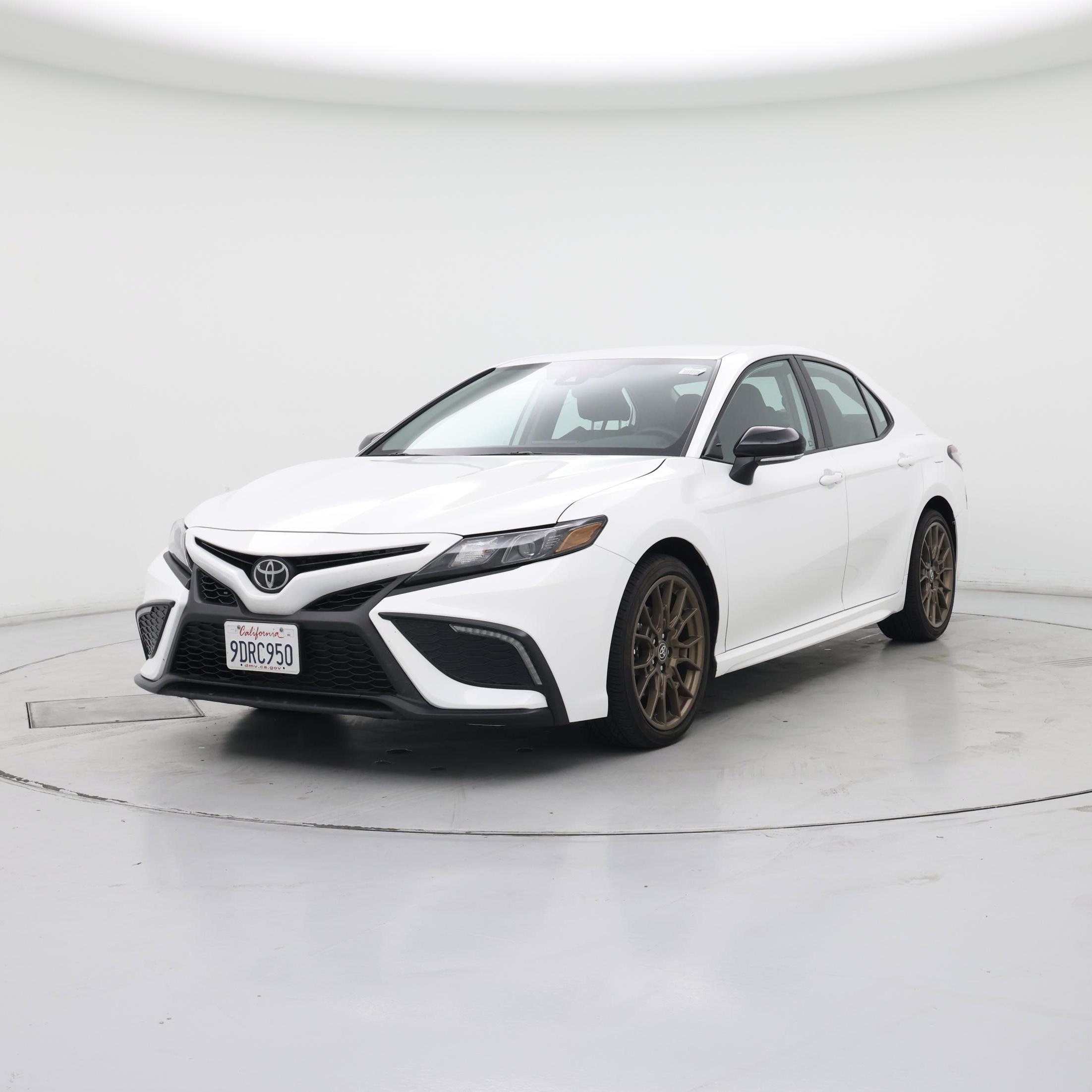 Thumbnail: 2023 Toyota Camry - 4