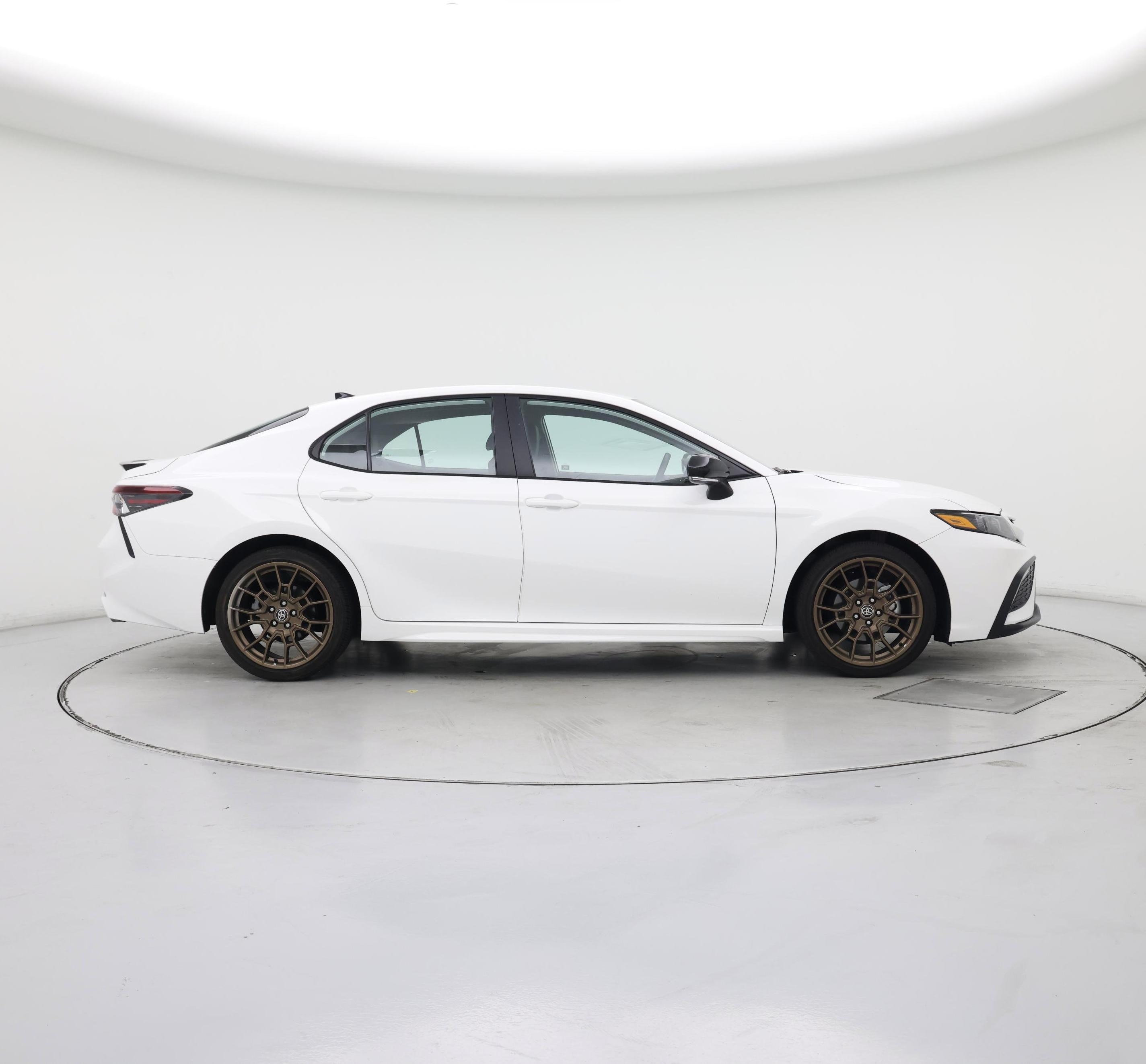 Thumbnail: 2023 Toyota Camry - 7