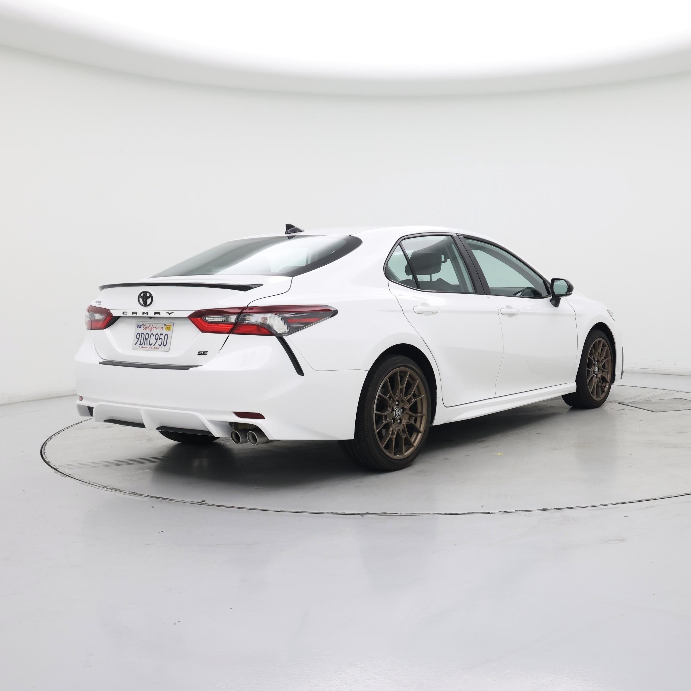 Thumbnail: 2023 Toyota Camry - 8