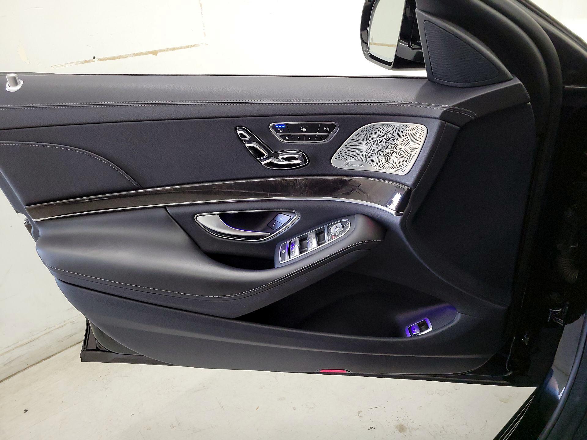 Thumbnail: 2019 Mercedes-Benz S-Class - 12