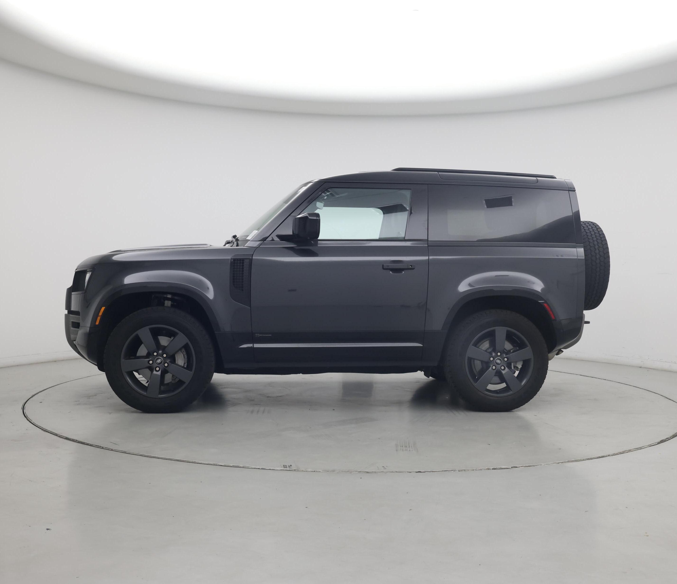 Thumbnail: 2021 Land Rover Defender - 3