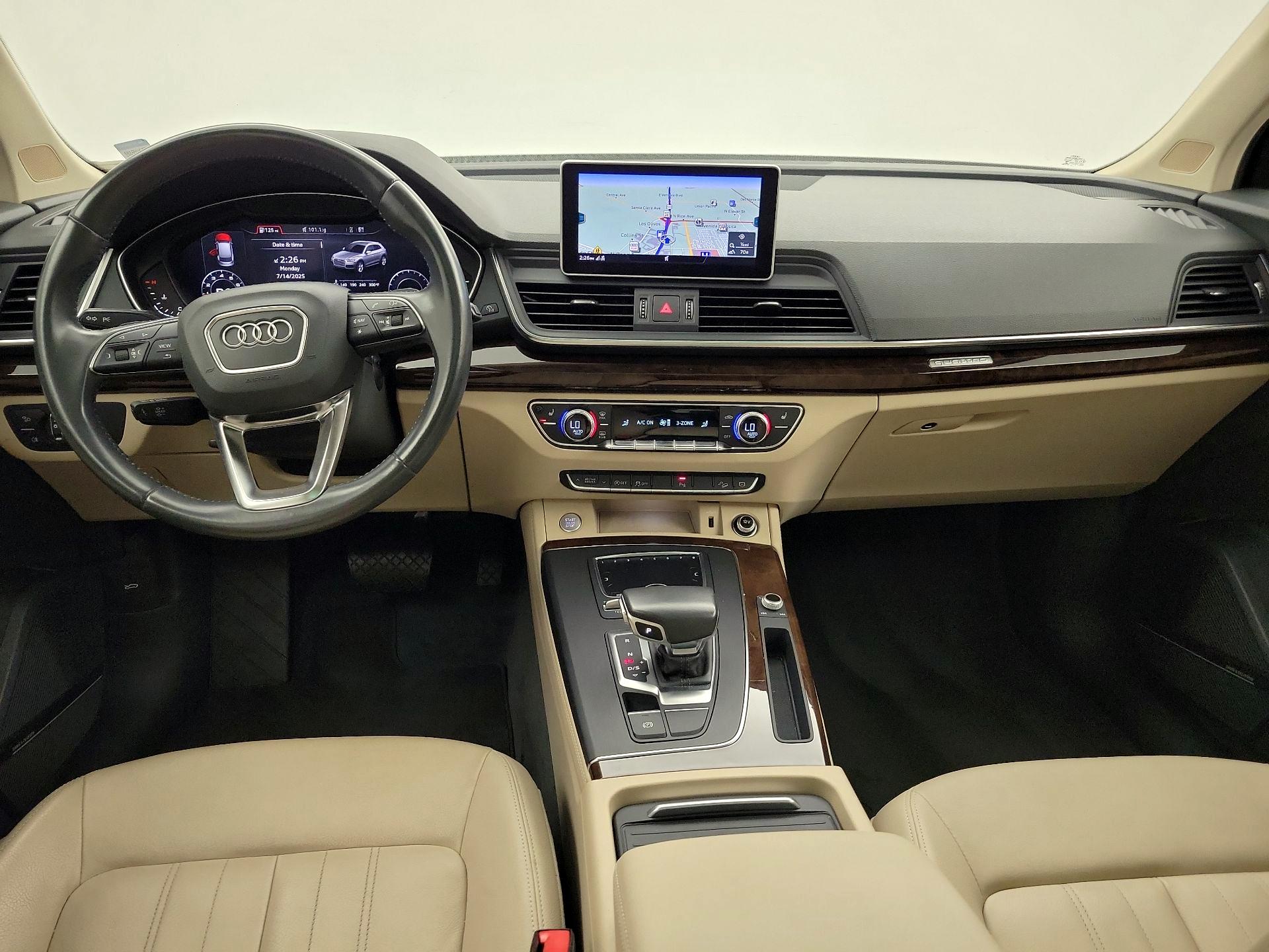Thumbnail: 2019 Audi Q5 - 9