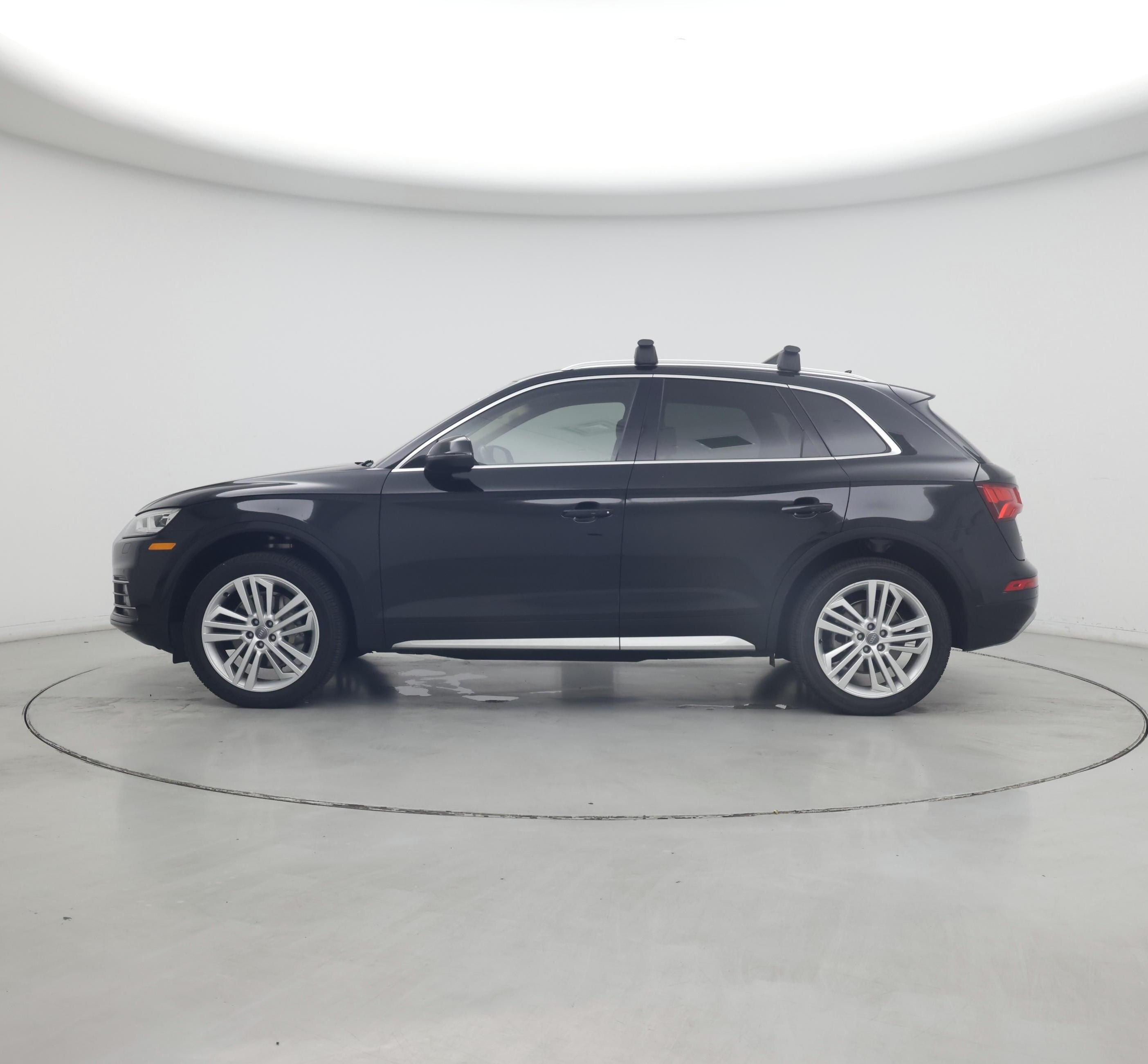 Thumbnail: 2019 Audi Q5 - 3