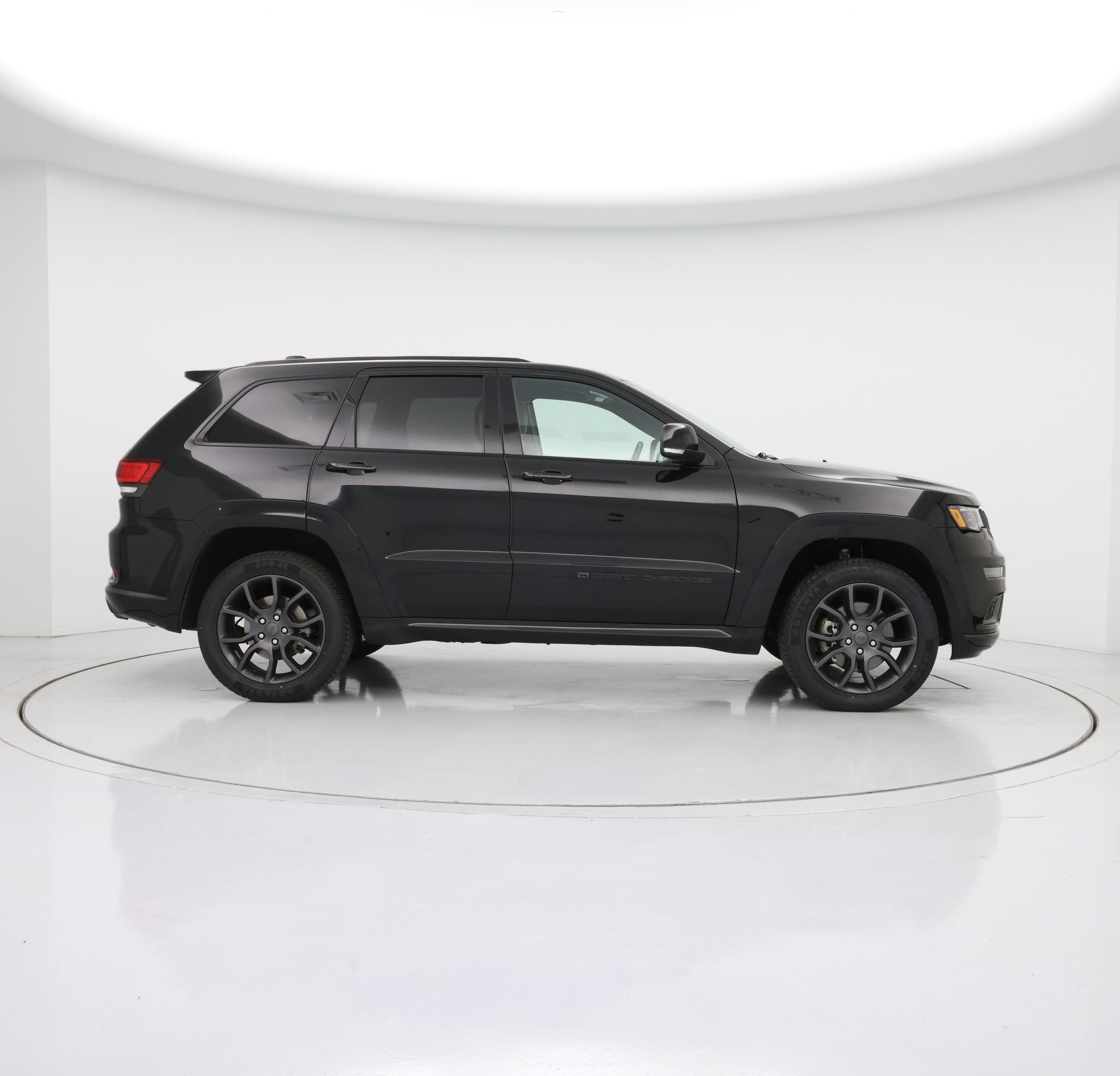 Thumbnail: 2021 Jeep Grand Cherokee - 7
