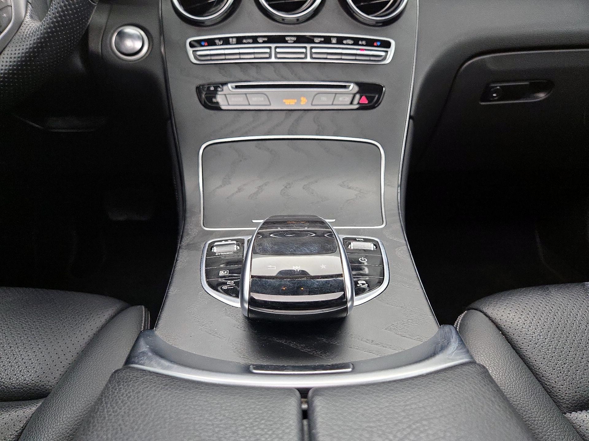 Thumbnail: 2019 Mercedes-Benz GLC - 18