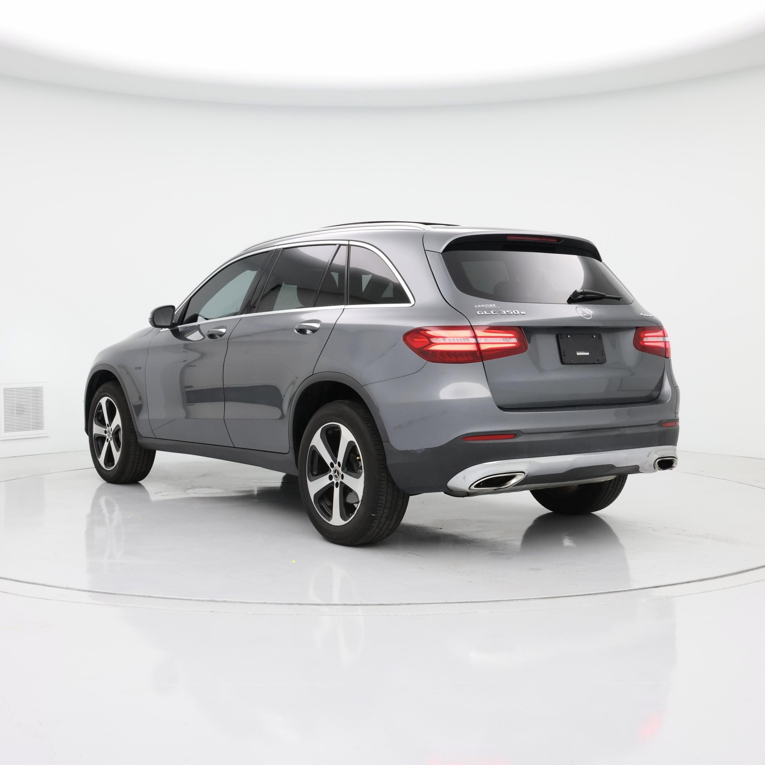 Thumbnail: 2019 Mercedes-Benz GLC - 2