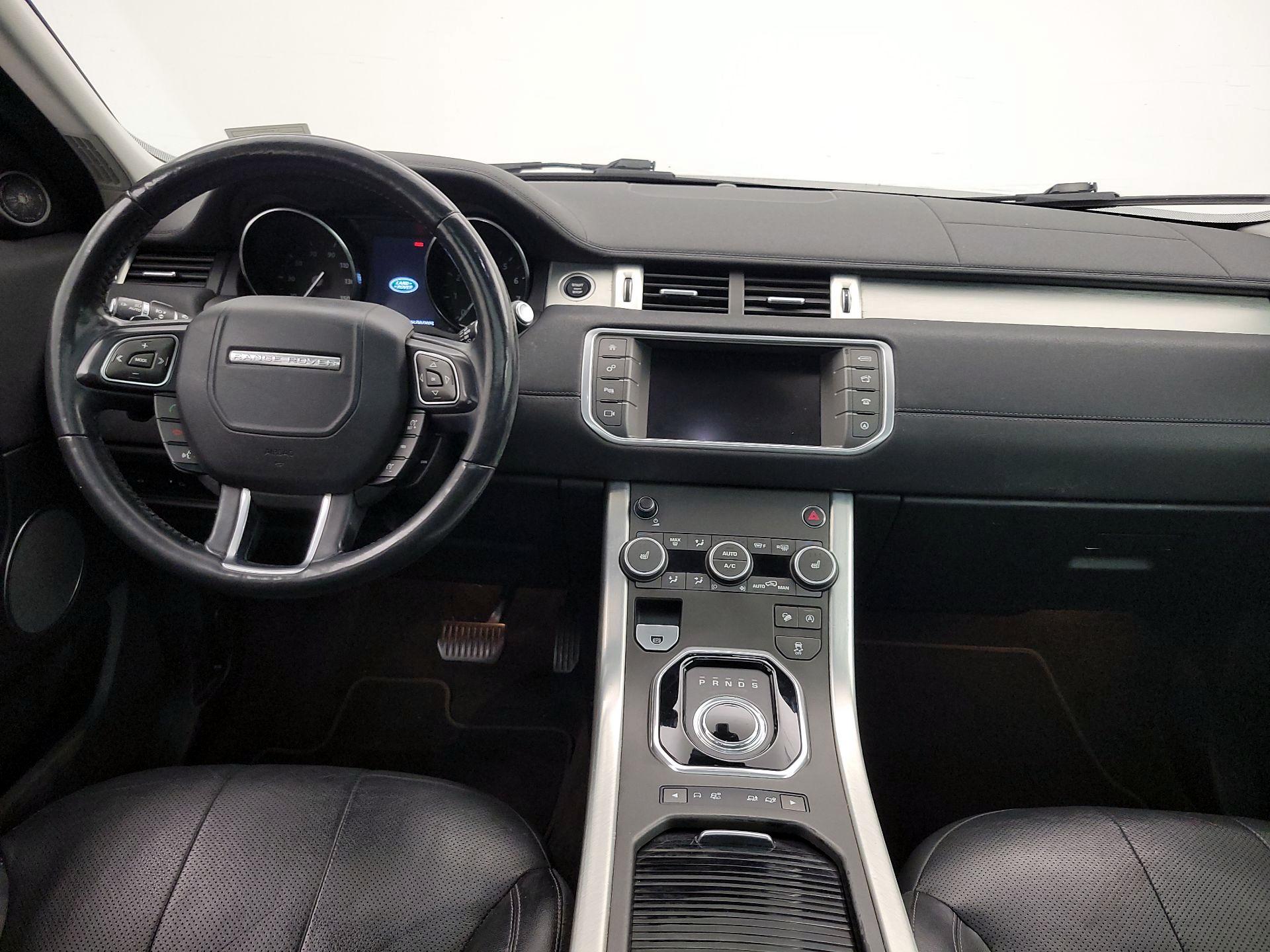 Thumbnail: 2017 Land Rover Range Rover Evoque - 9
