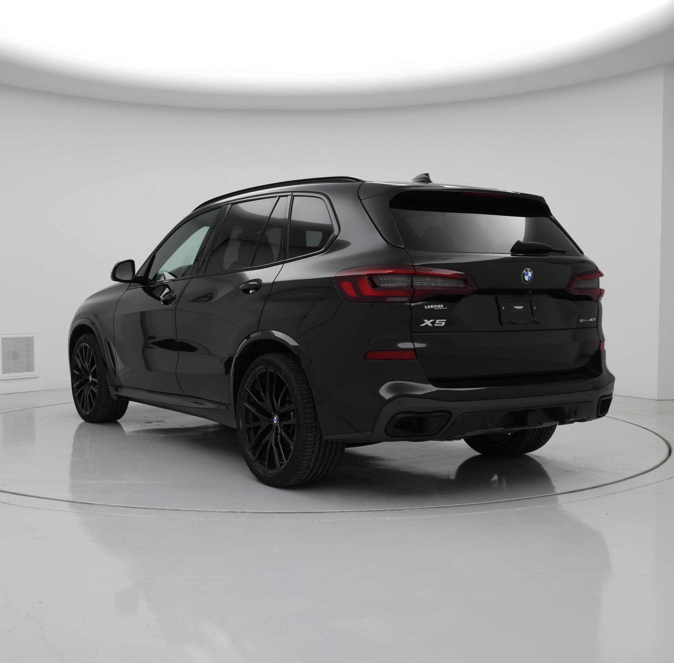 Thumbnail: 2022 BMW X5 - 2