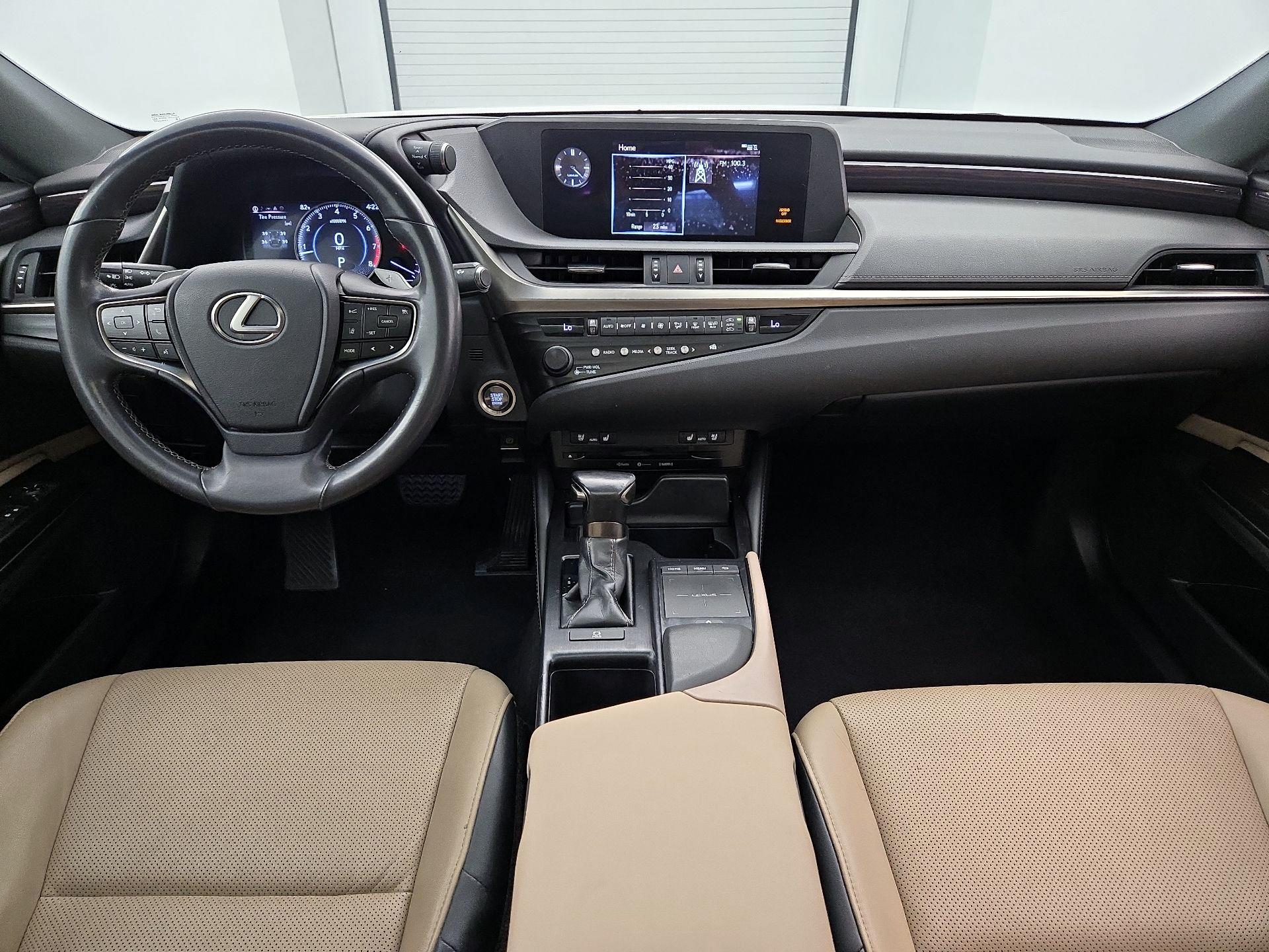 Thumbnail: 2019 Lexus ES - 9