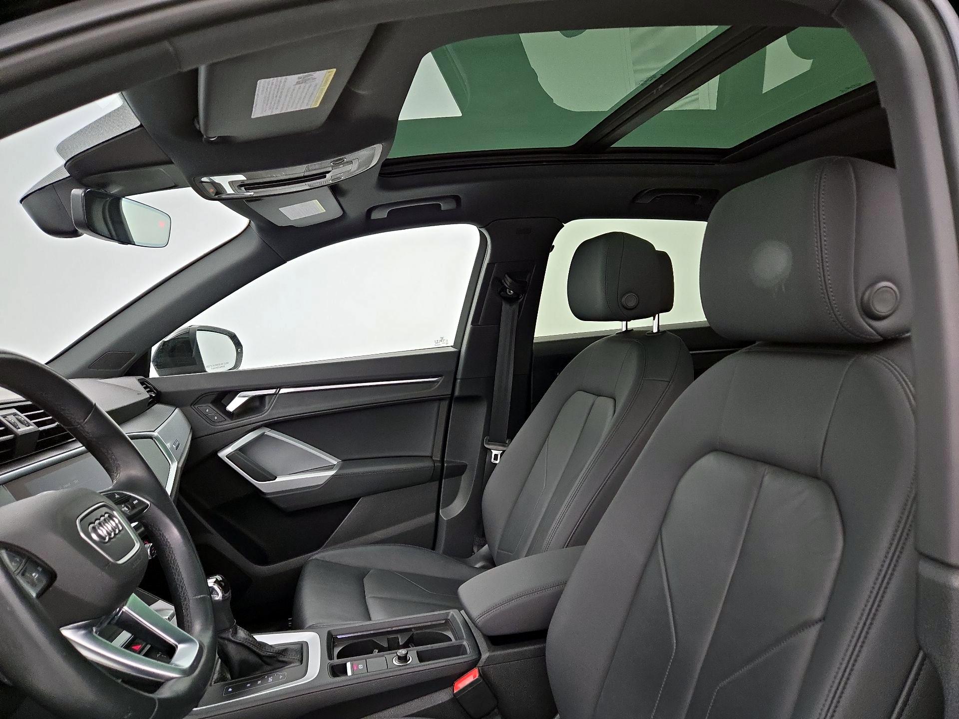 Thumbnail: 2021 Audi Q3 - 19