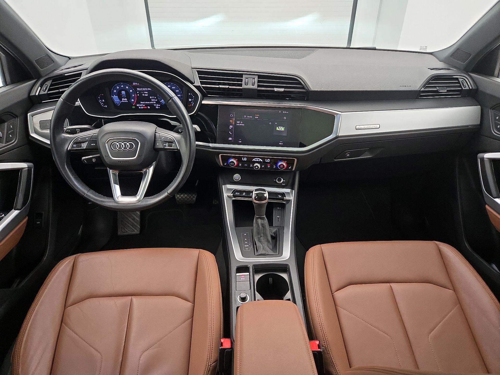 Thumbnail: 2020 Audi Q3 - 9
