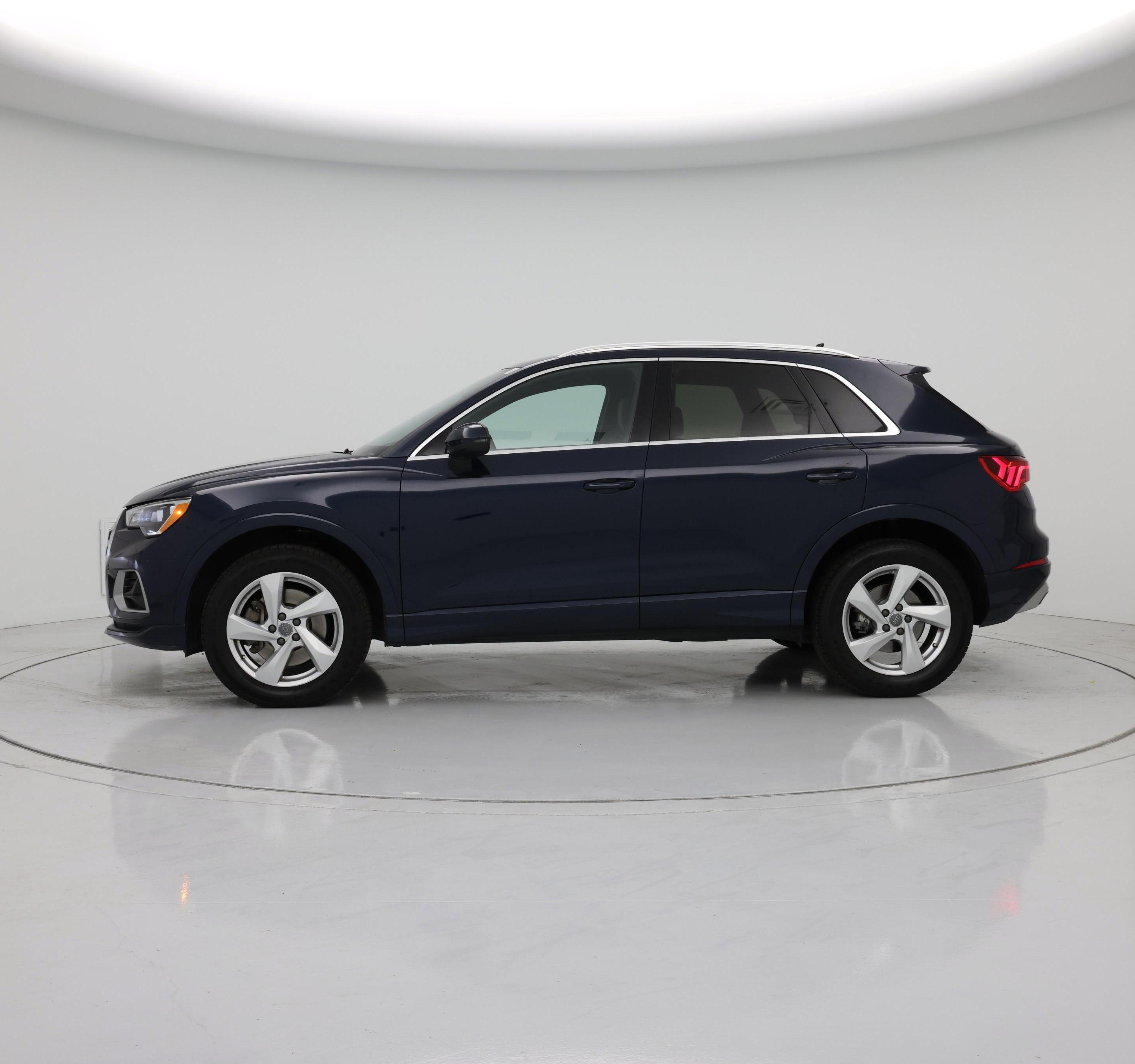 Thumbnail: 2020 Audi Q3 - 3
