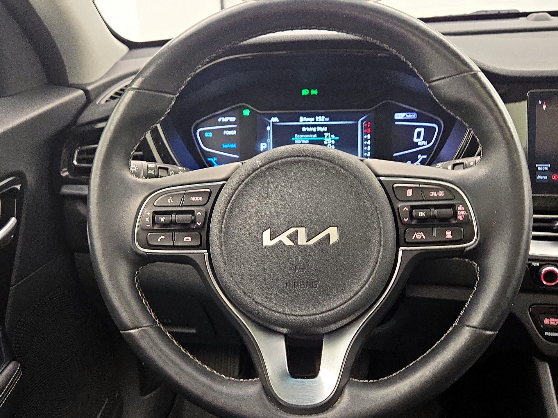 Thumbnail: 2022 Kia Niro - 10