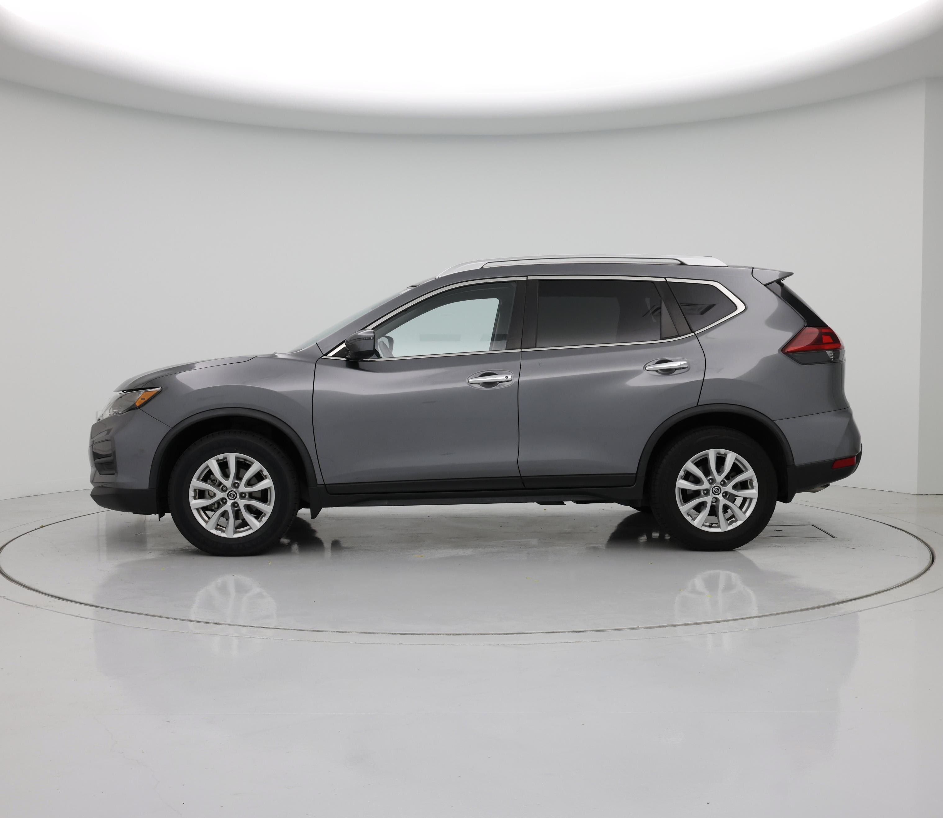 Thumbnail: 2020 Nissan Rogue - 3