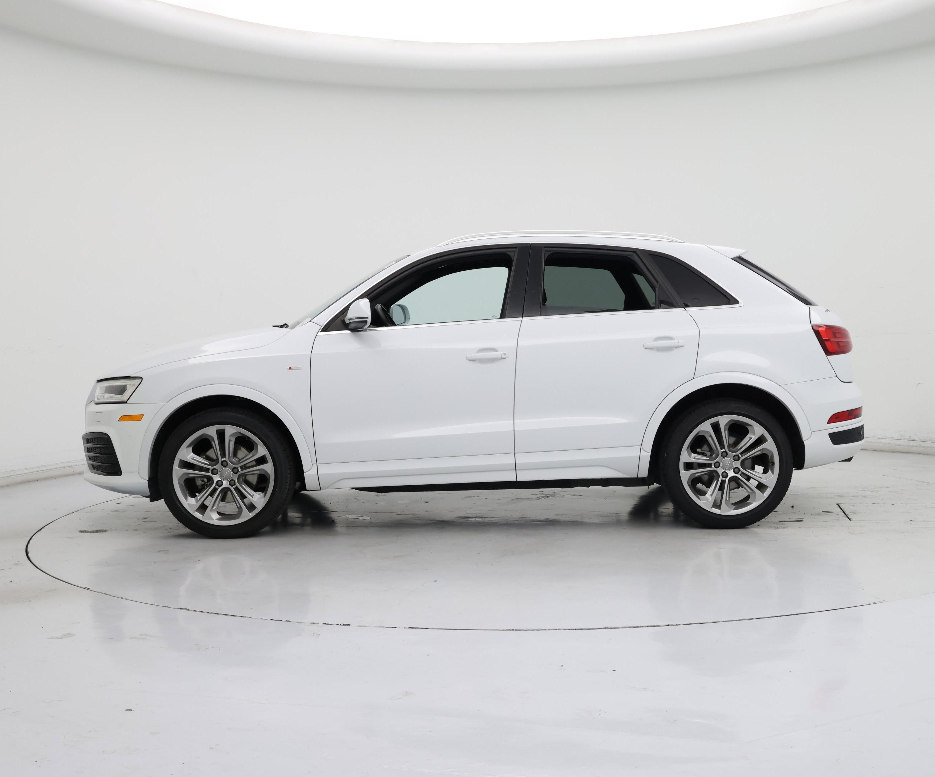 Thumbnail: 2016 Audi Q3 - 3