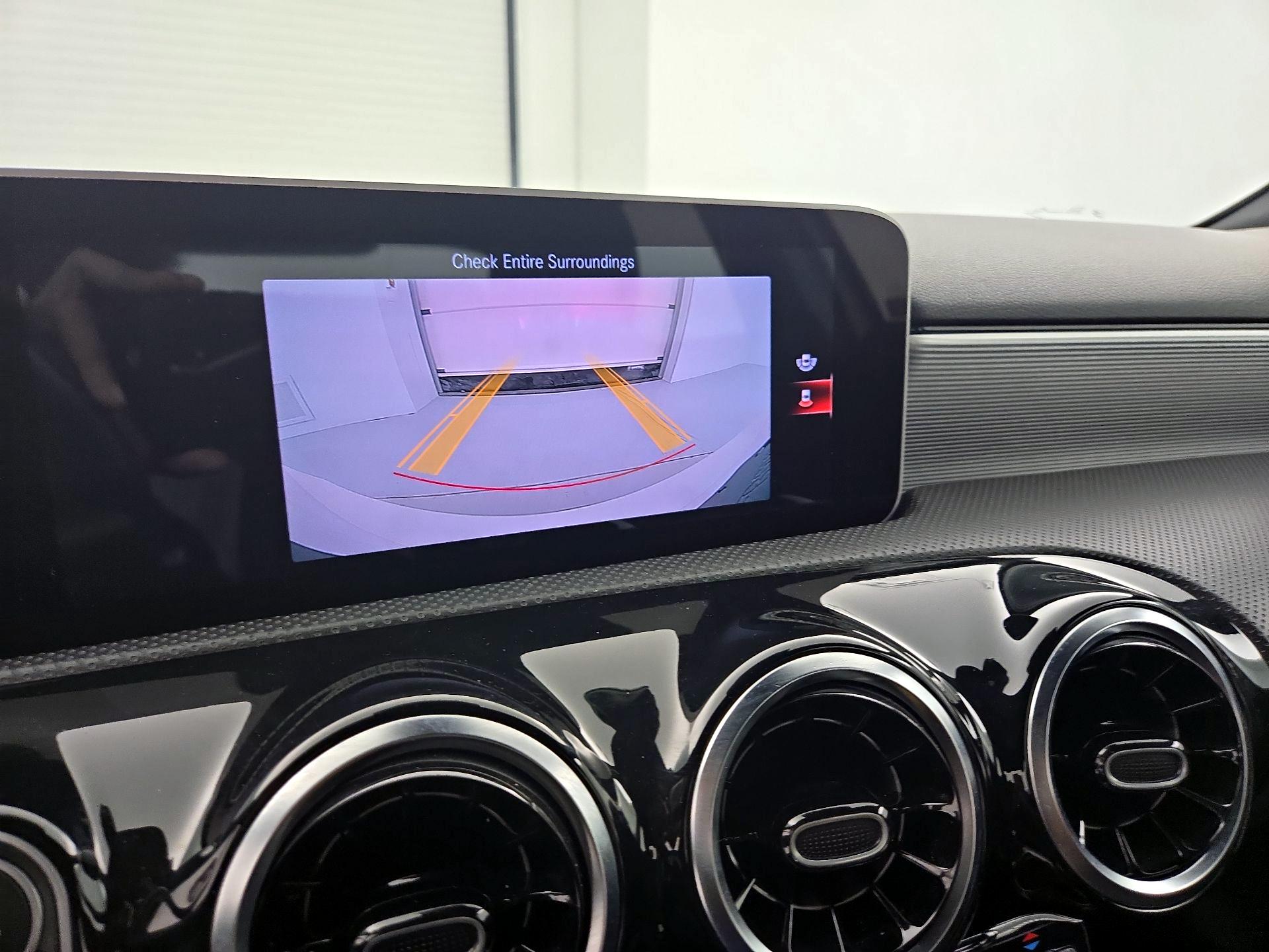 Thumbnail: 2019 Mercedes-Benz A-Class - 15