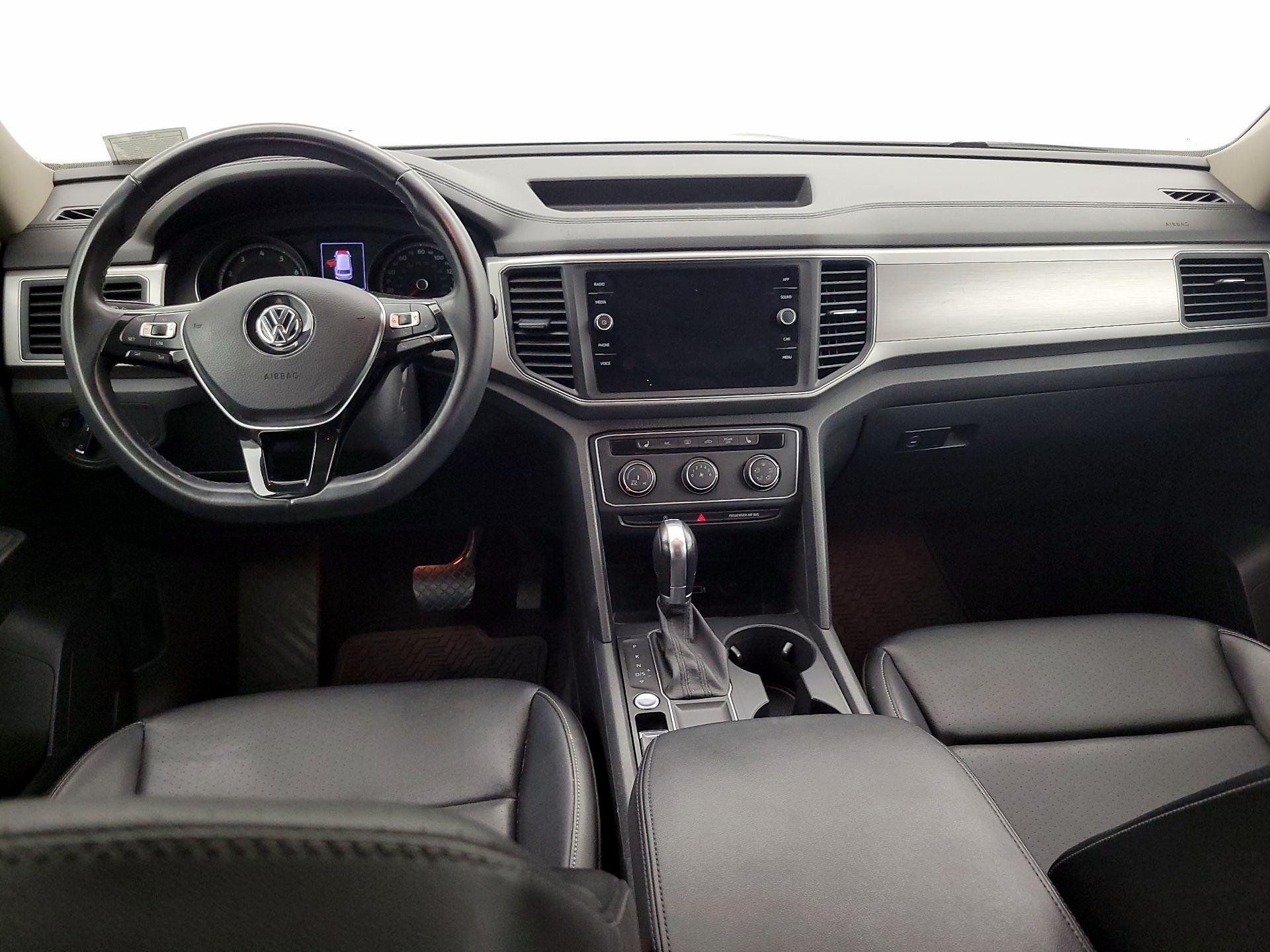 Thumbnail: 2018 Volkswagen Atlas - 9