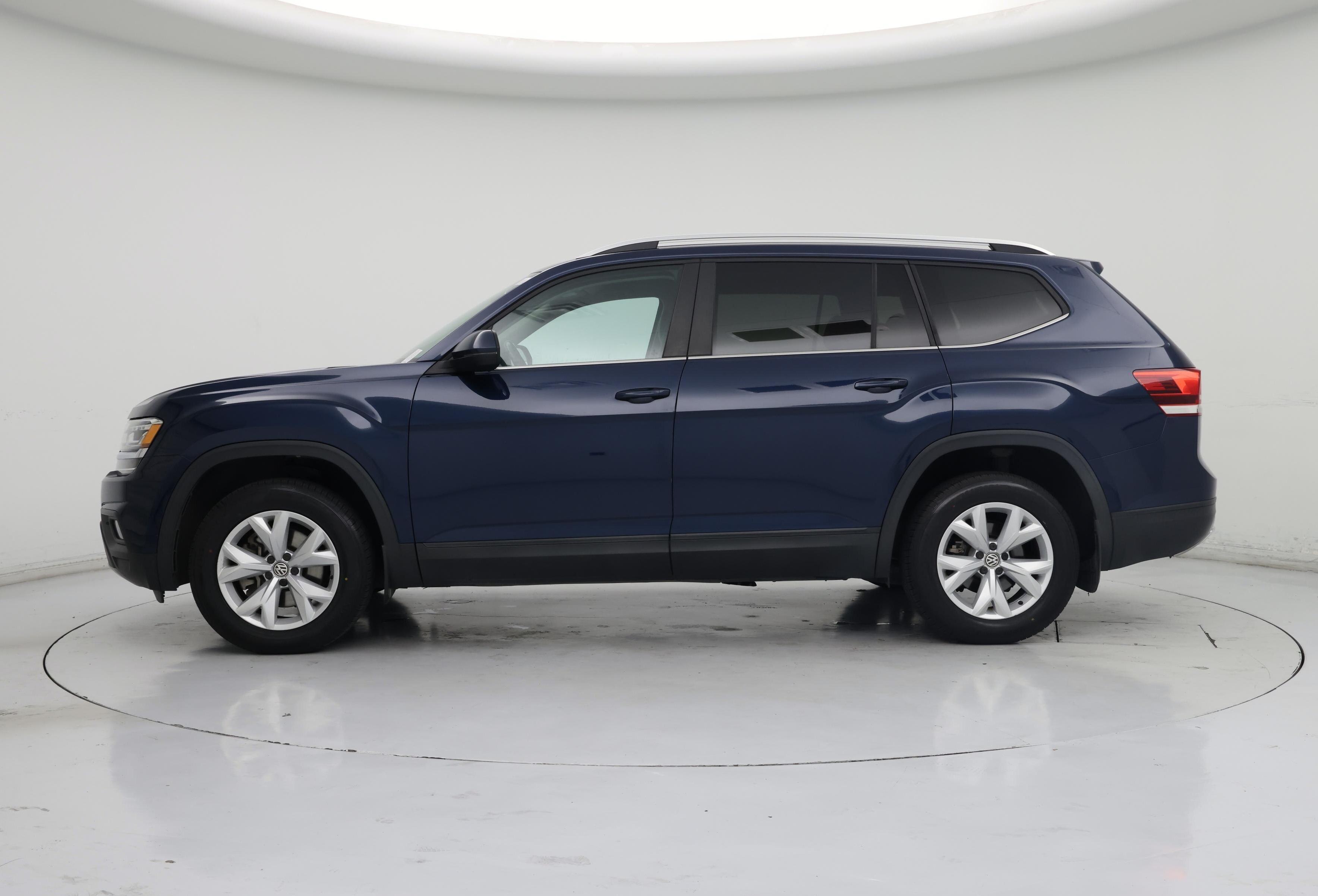 Thumbnail: 2018 Volkswagen Atlas - 3