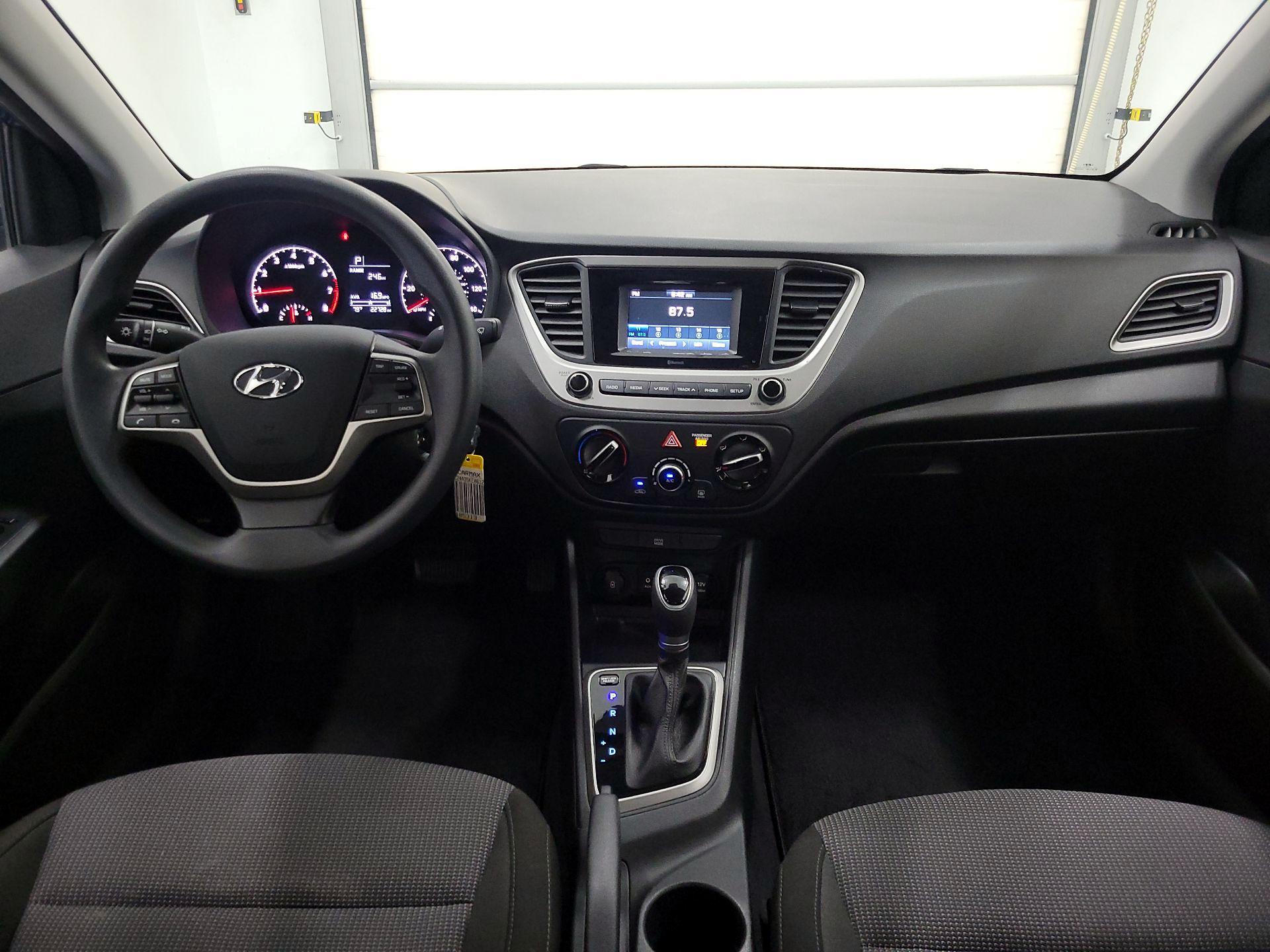 Thumbnail: 2019 Hyundai Accent - 9