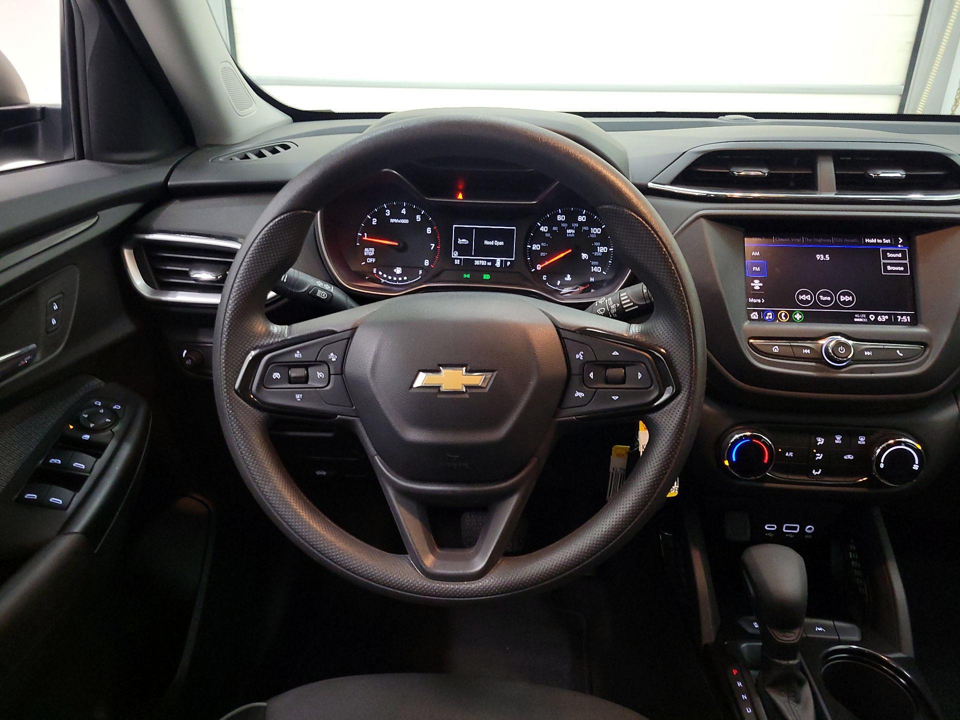 Thumbnail: 2022 Chevrolet TrailBlazer - 10