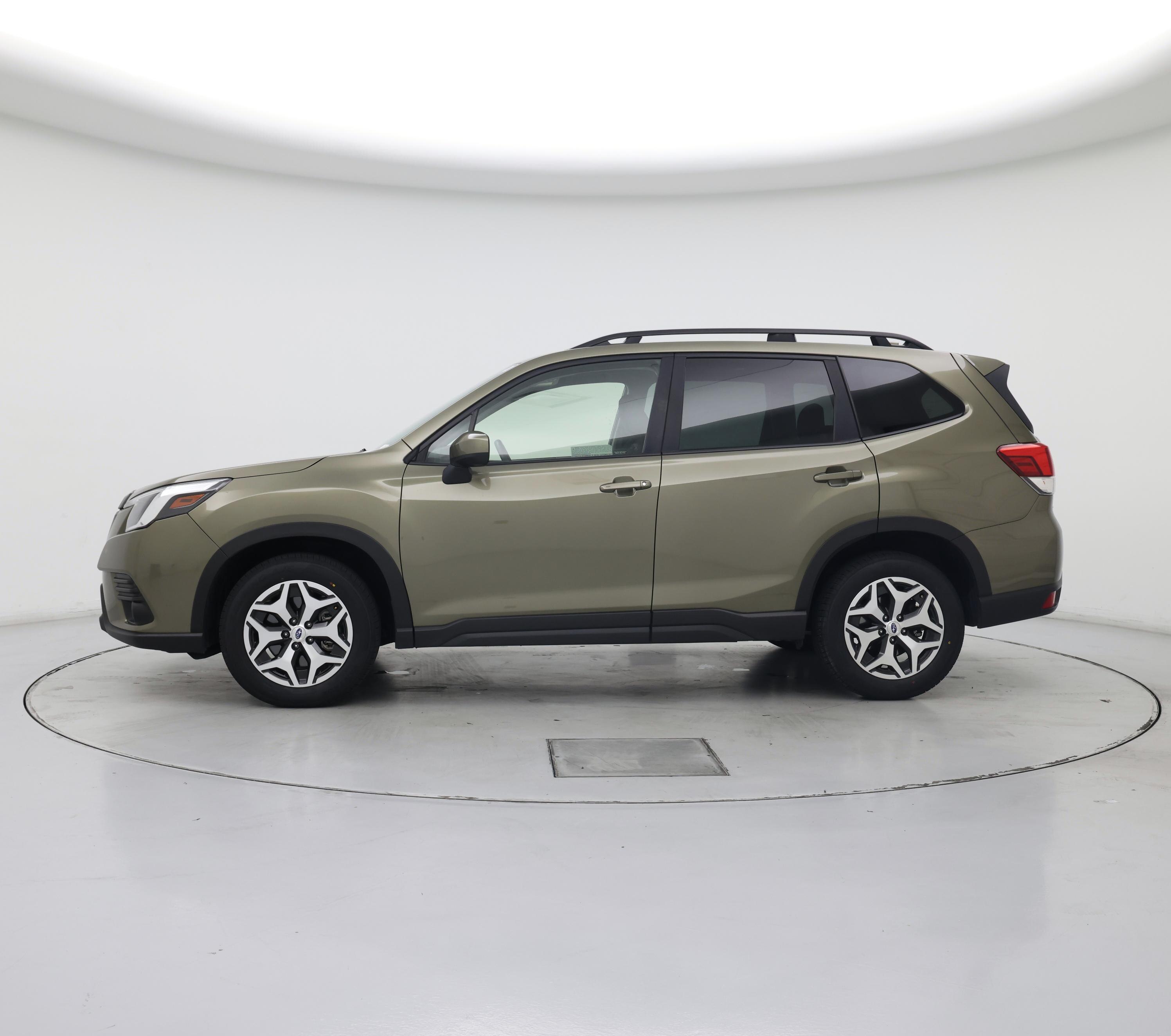 Thumbnail: 2022 Subaru Forester - 3