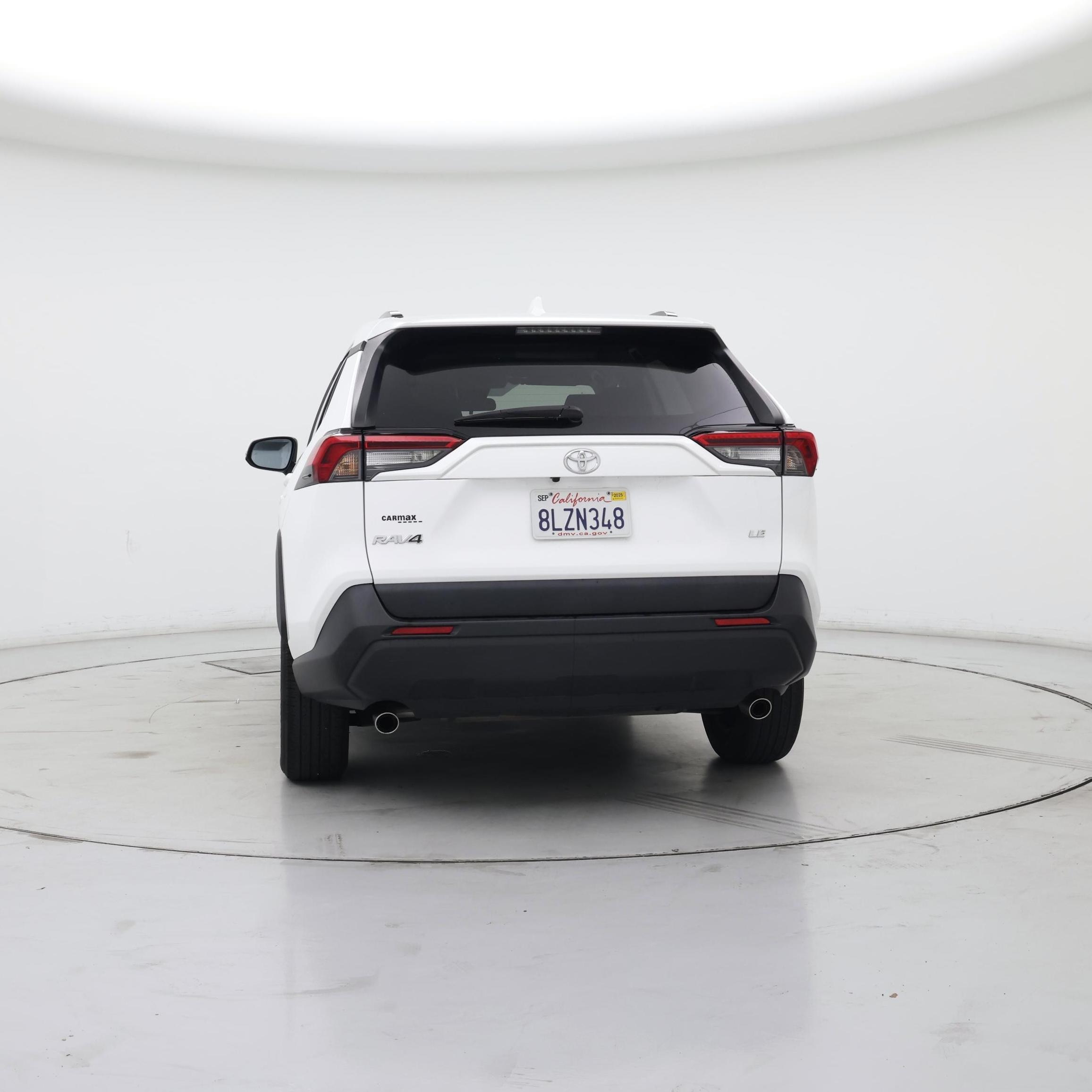 Thumbnail: 2019 Toyota RAV4 - 6