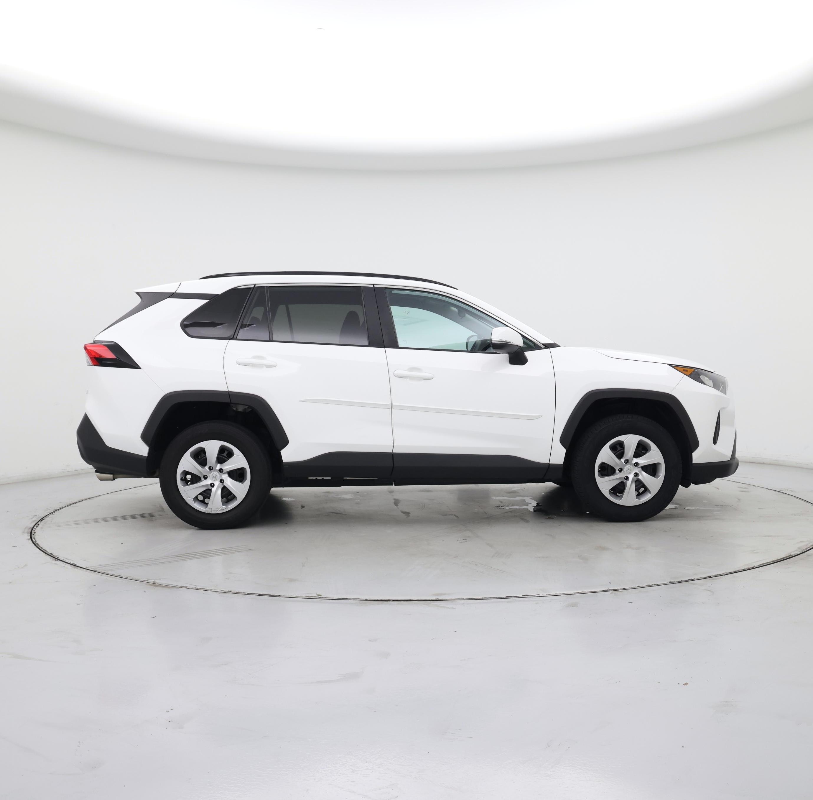 Thumbnail: 2019 Toyota RAV4 - 7